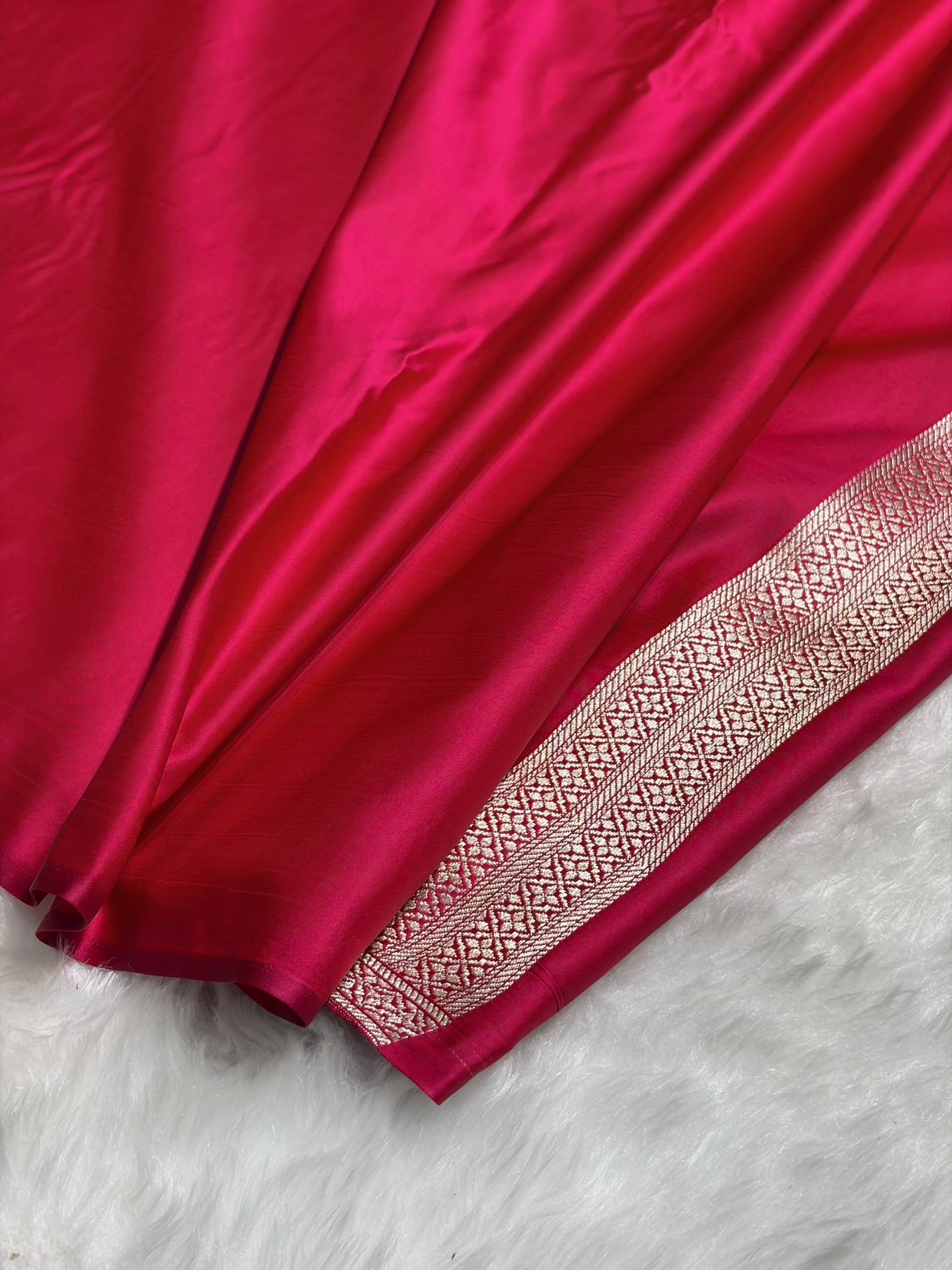 Pink Scallop Booti Mashru Silk Banarasi Saree MSM-35