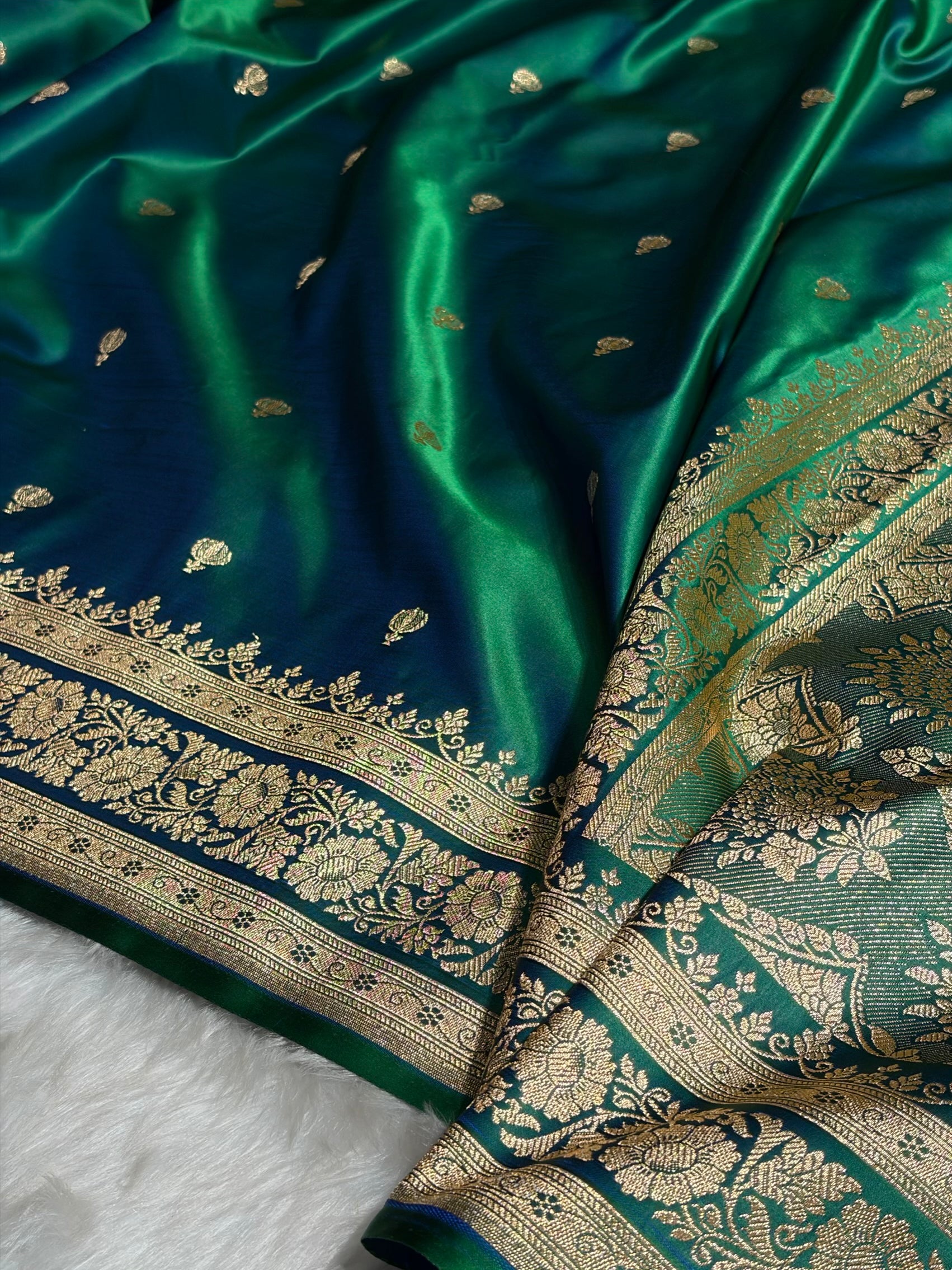 Green Cross Booti Pattern Satin Katan Silk Saree SK66