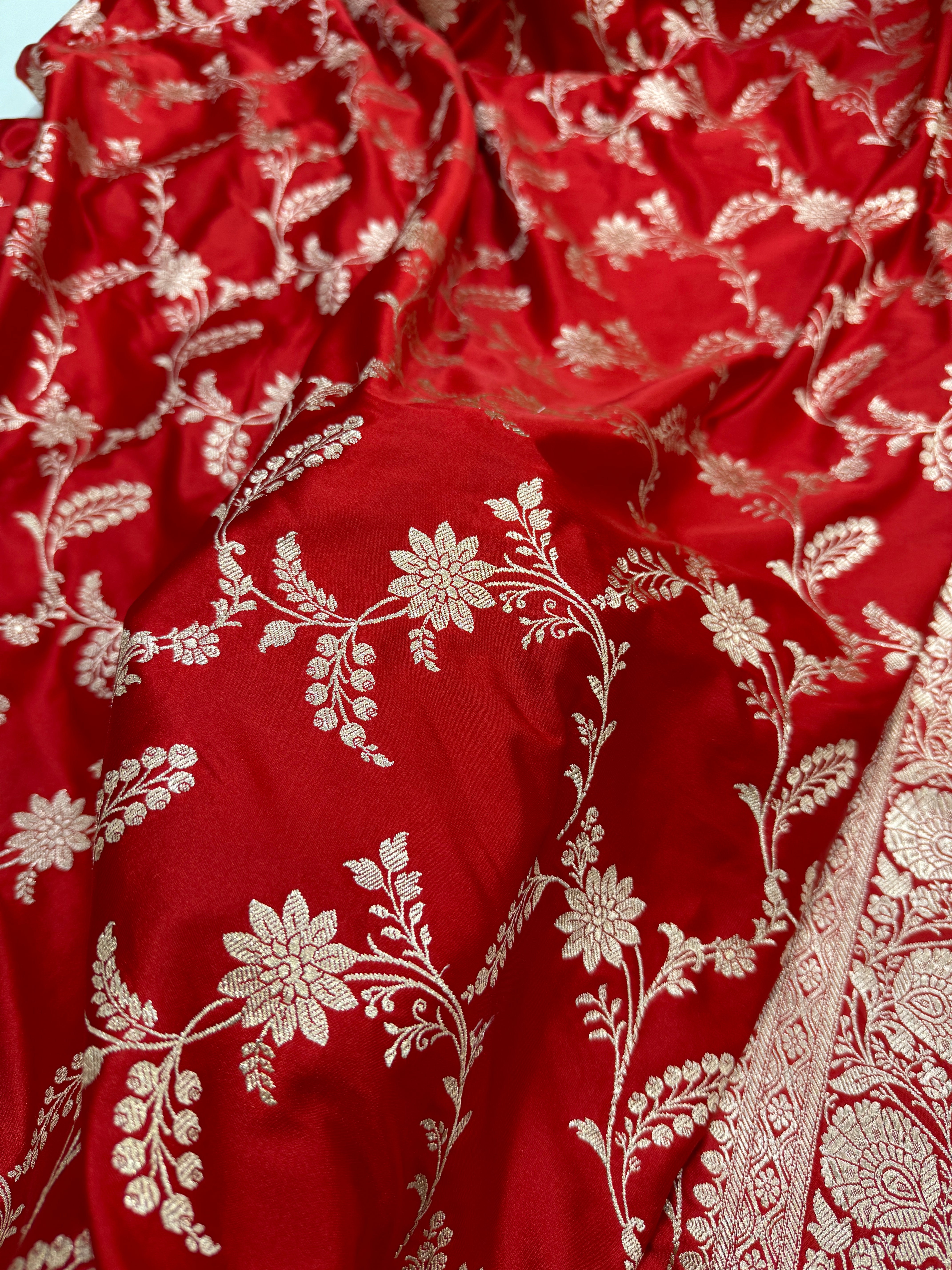 Bridal Red Jaal Pattern Mashru Silk Saree