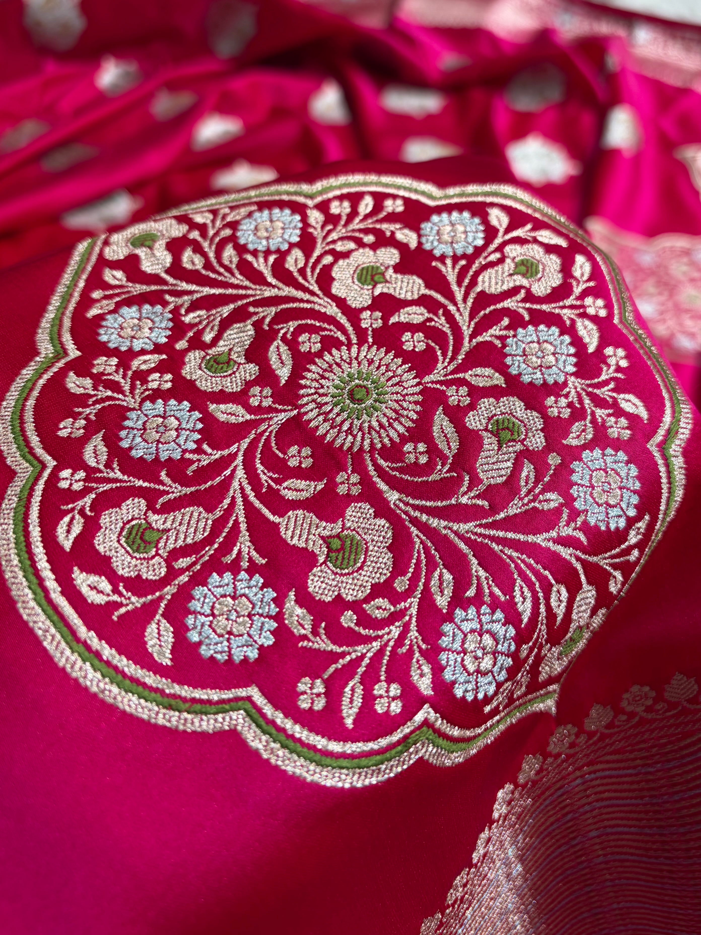 Premium Banarasi Satin Katan Saree Minakari Booti Pattern in Rani Shades SK138