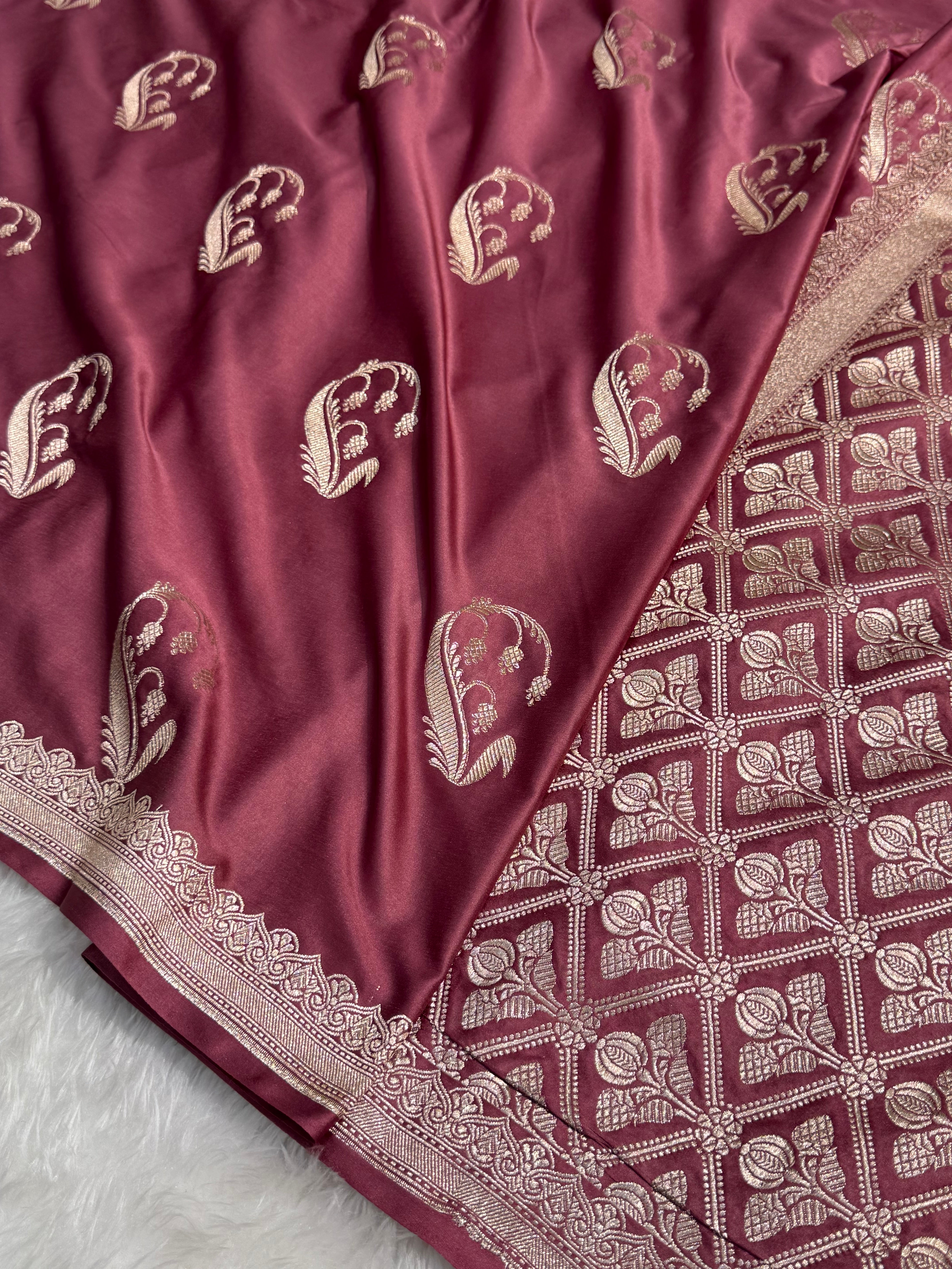 Mauve Unique Boota Motif Mashru Silk Saree