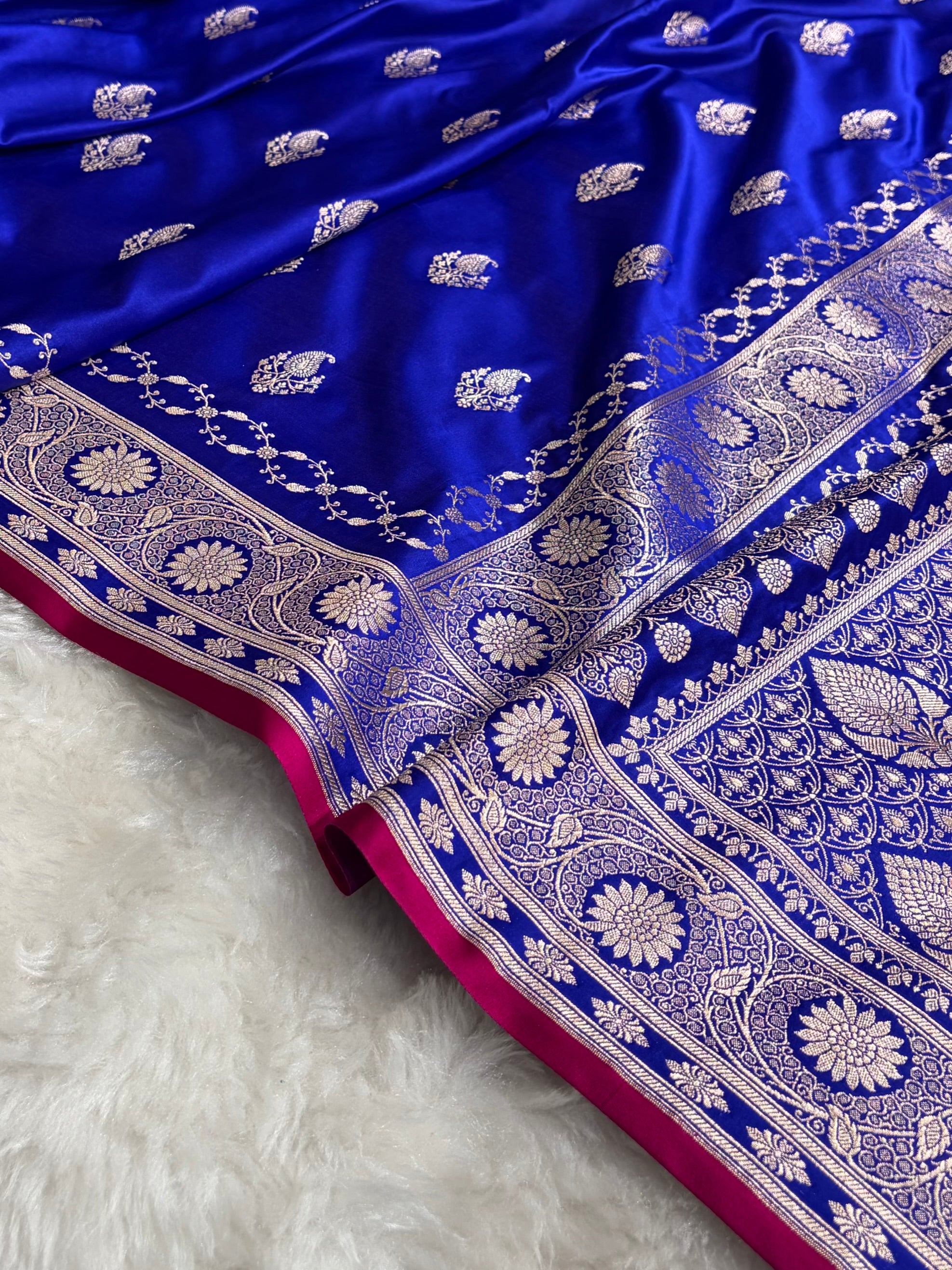 Royal Blue Shades Banarasi Boota Pattern Floral Mashru Silk Saree MSM-114