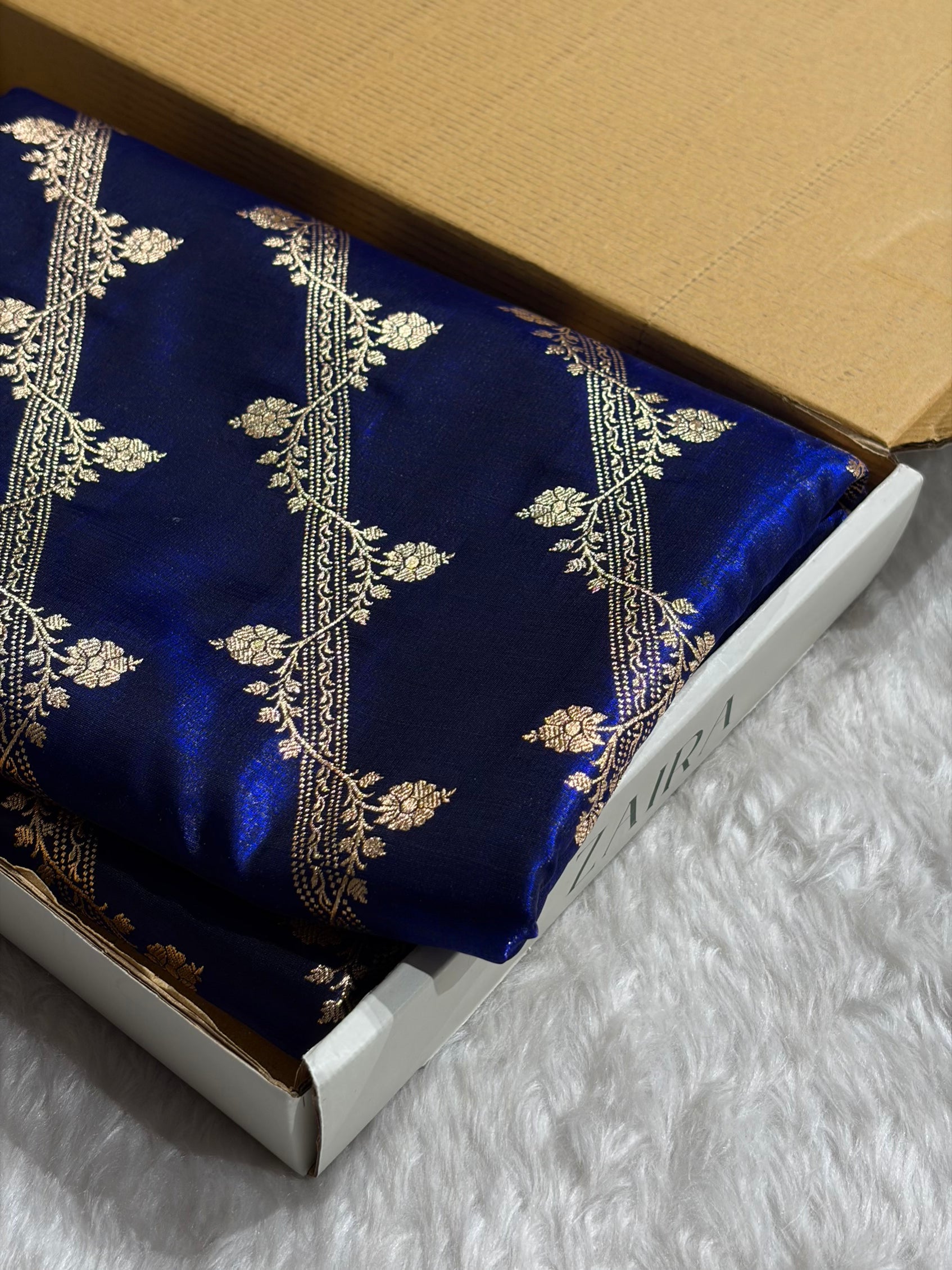 Royal Blue Shades Cross Pattern Banarasi Satin Silk Saree SS50