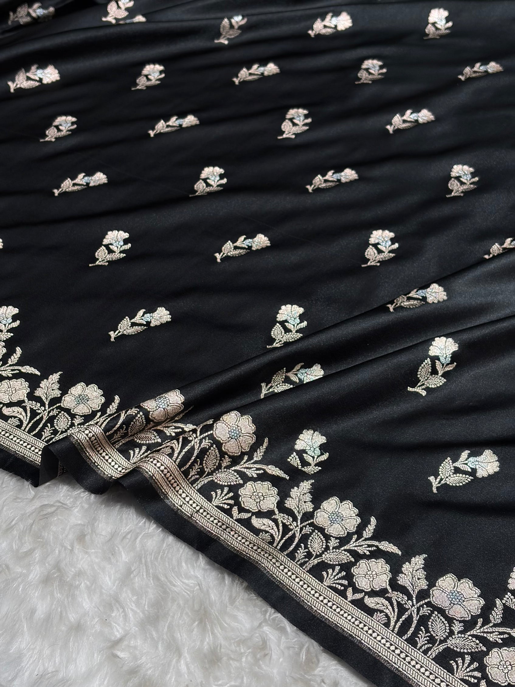 Banarasi Black Boota With Floral Border Mashru Silk Saree MSM-88