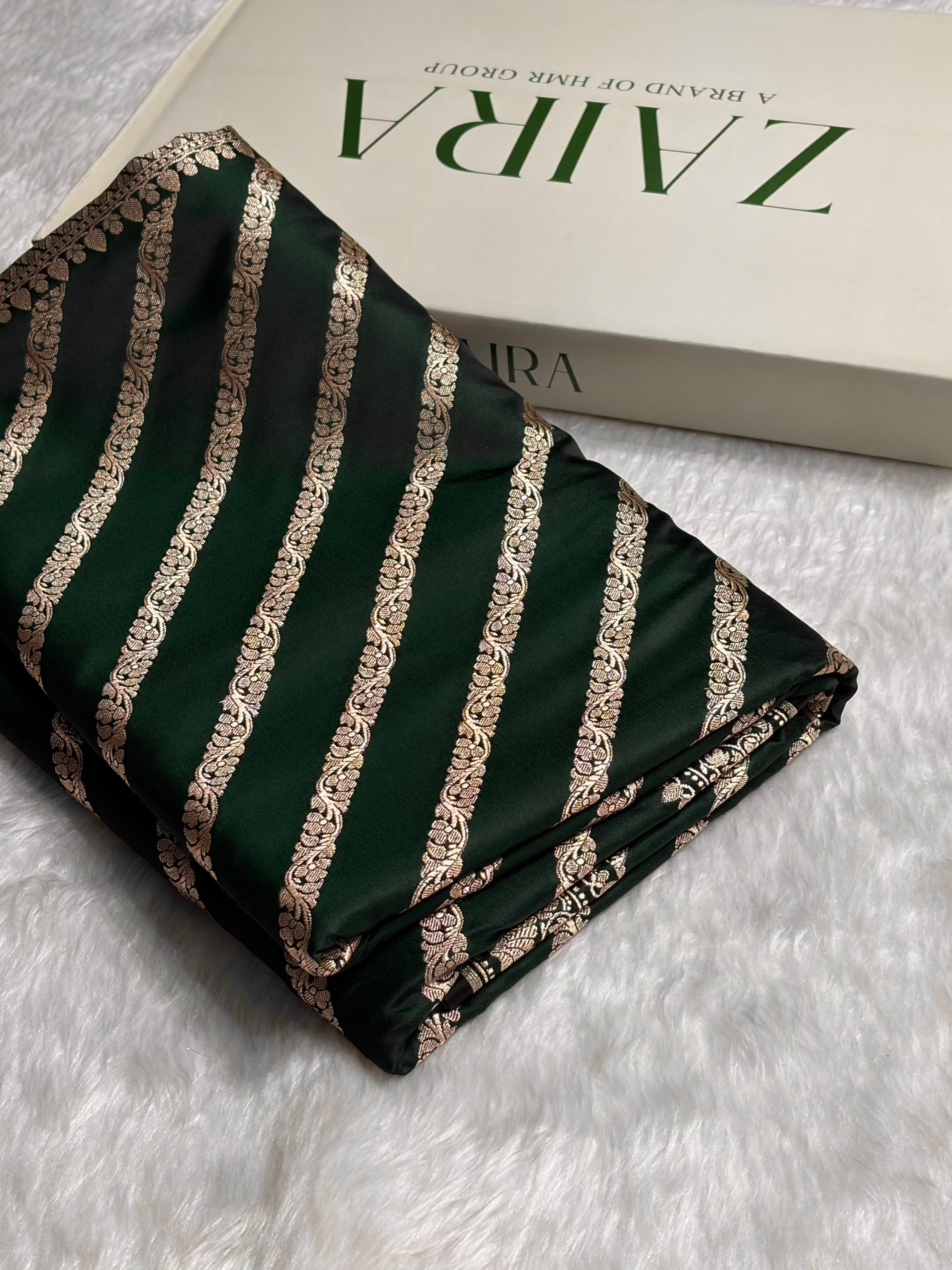 Bottle Green With Floral Border Mashru Silk Saree MSM-98