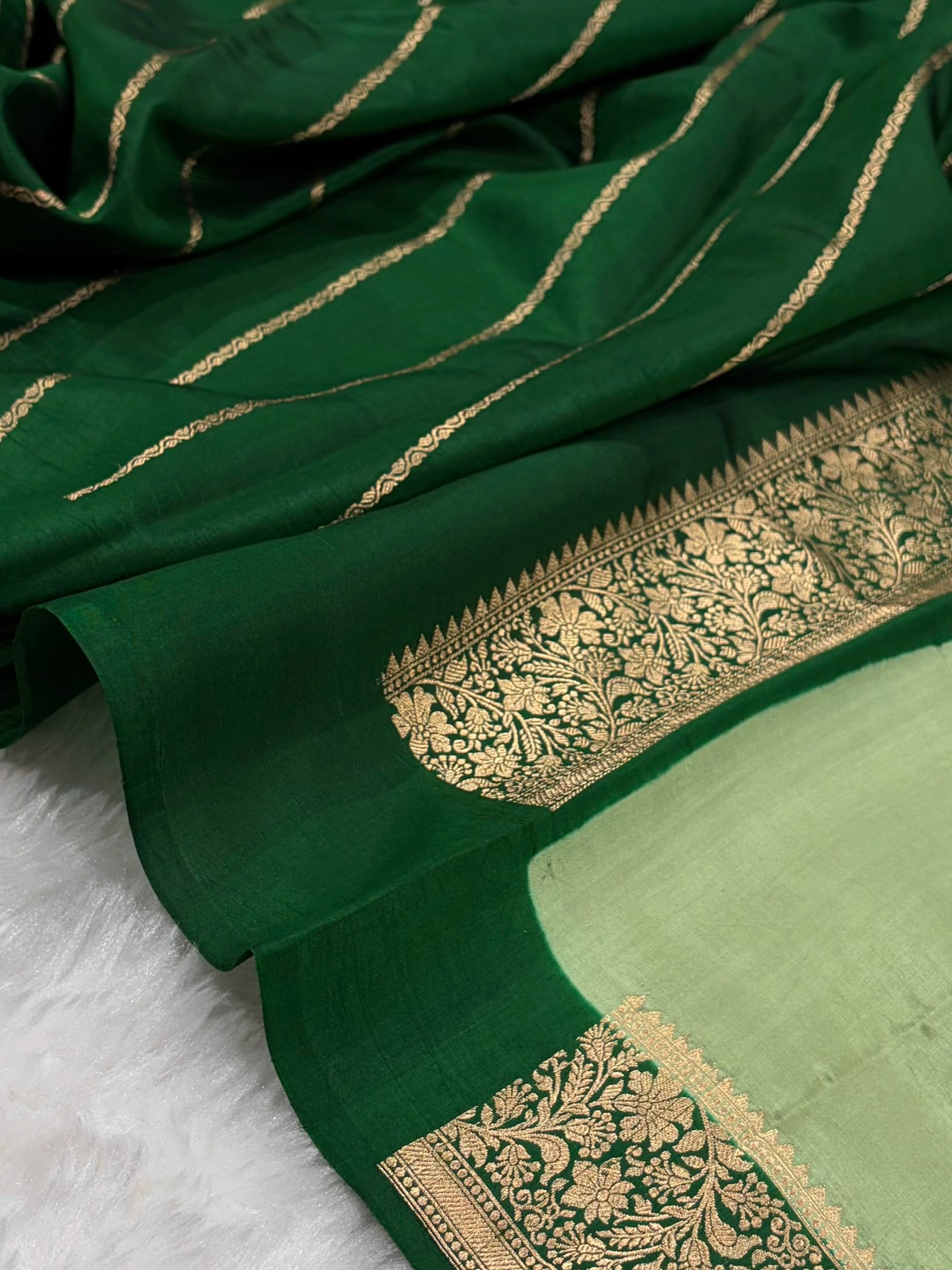 Banarasi Pista Green With Chocolate Contrast Shades Meenakari Boots Handwoven Pure Paper Silk Saree RM-90