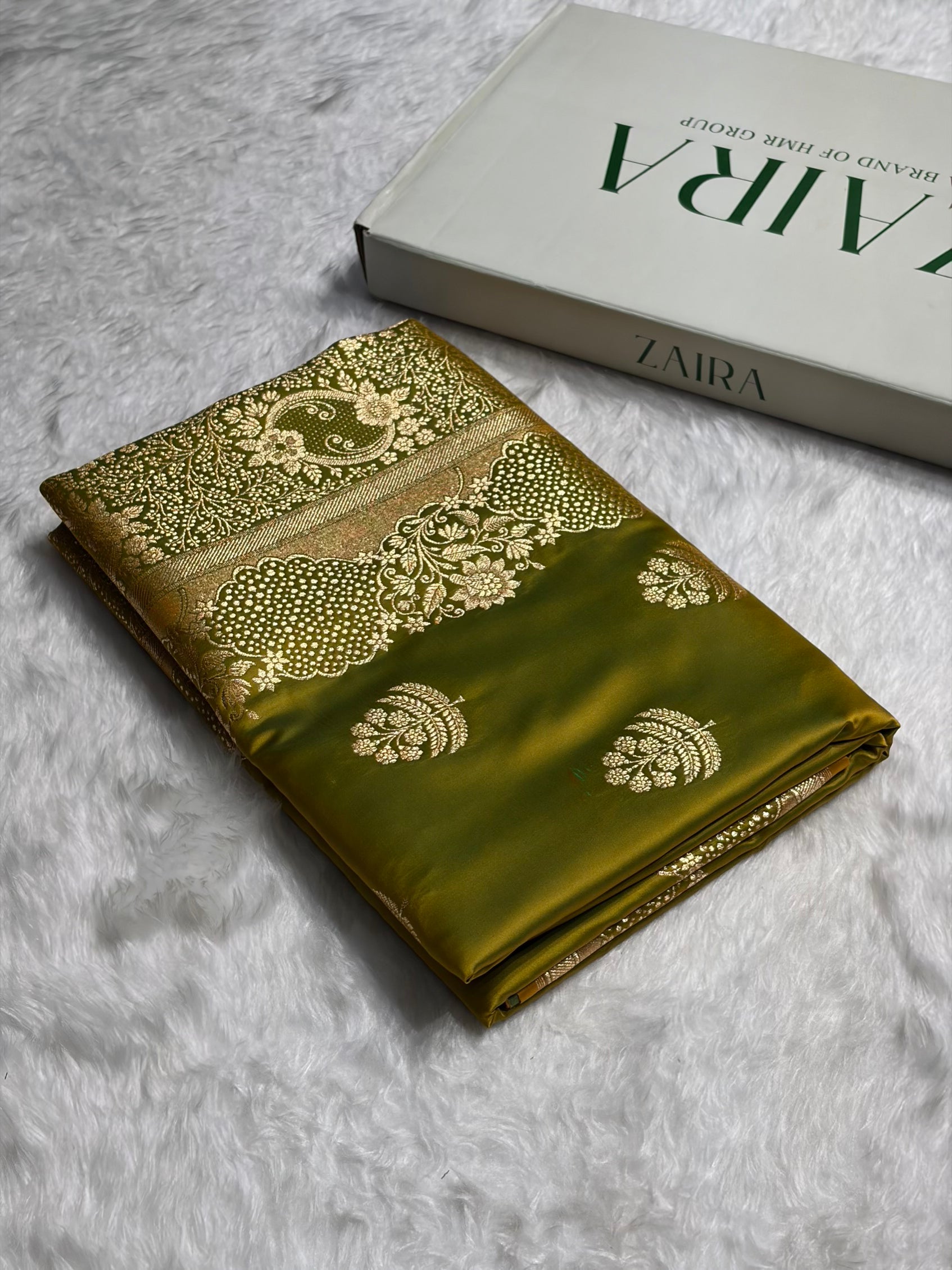 Mehendi Green Unique Boota Pattern Satin Katan Silk Saree SK70