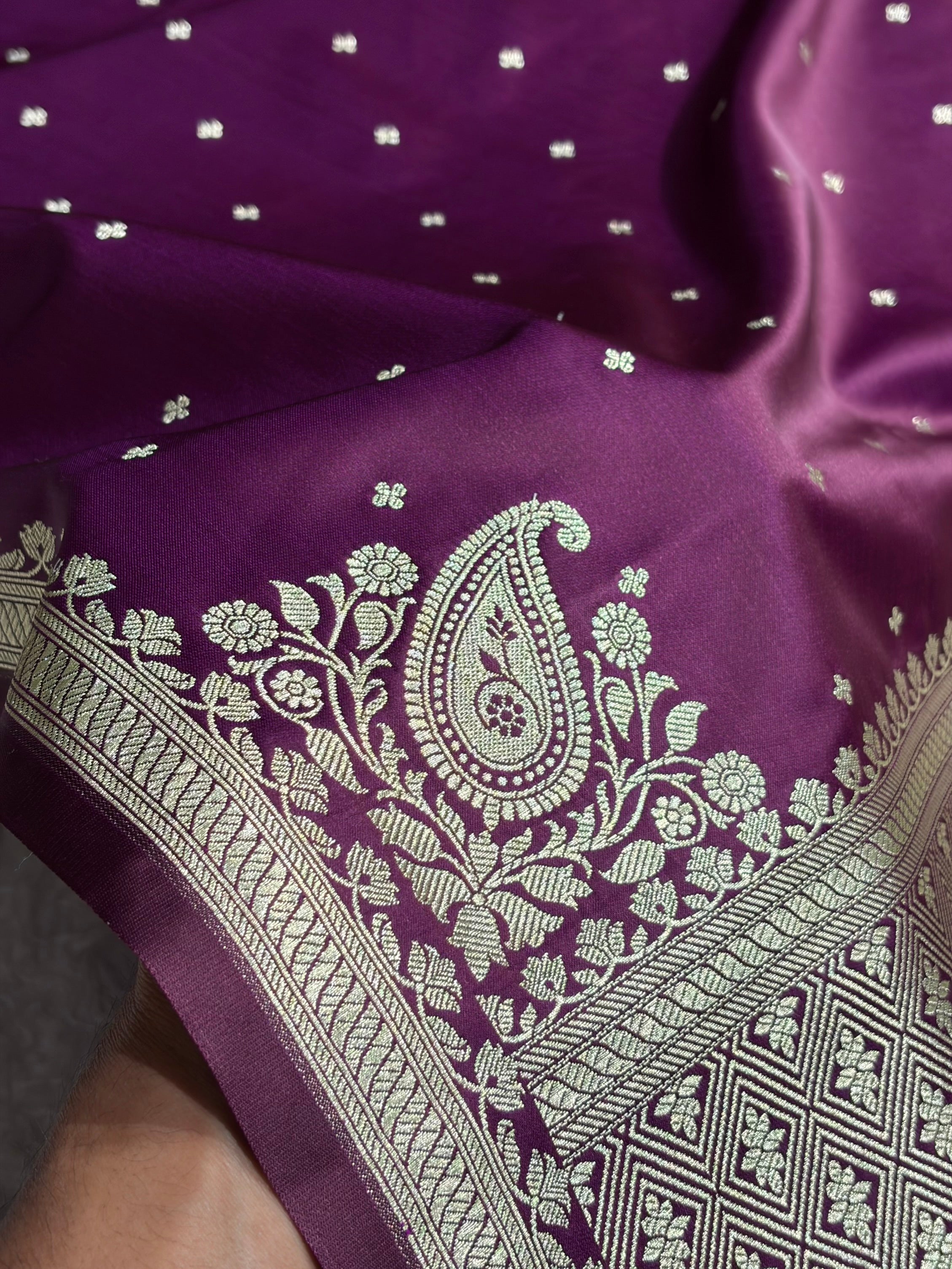 Cross Wine Shades Banarasi Boota Pattern Floral Mashru Silk Saree MSM-119