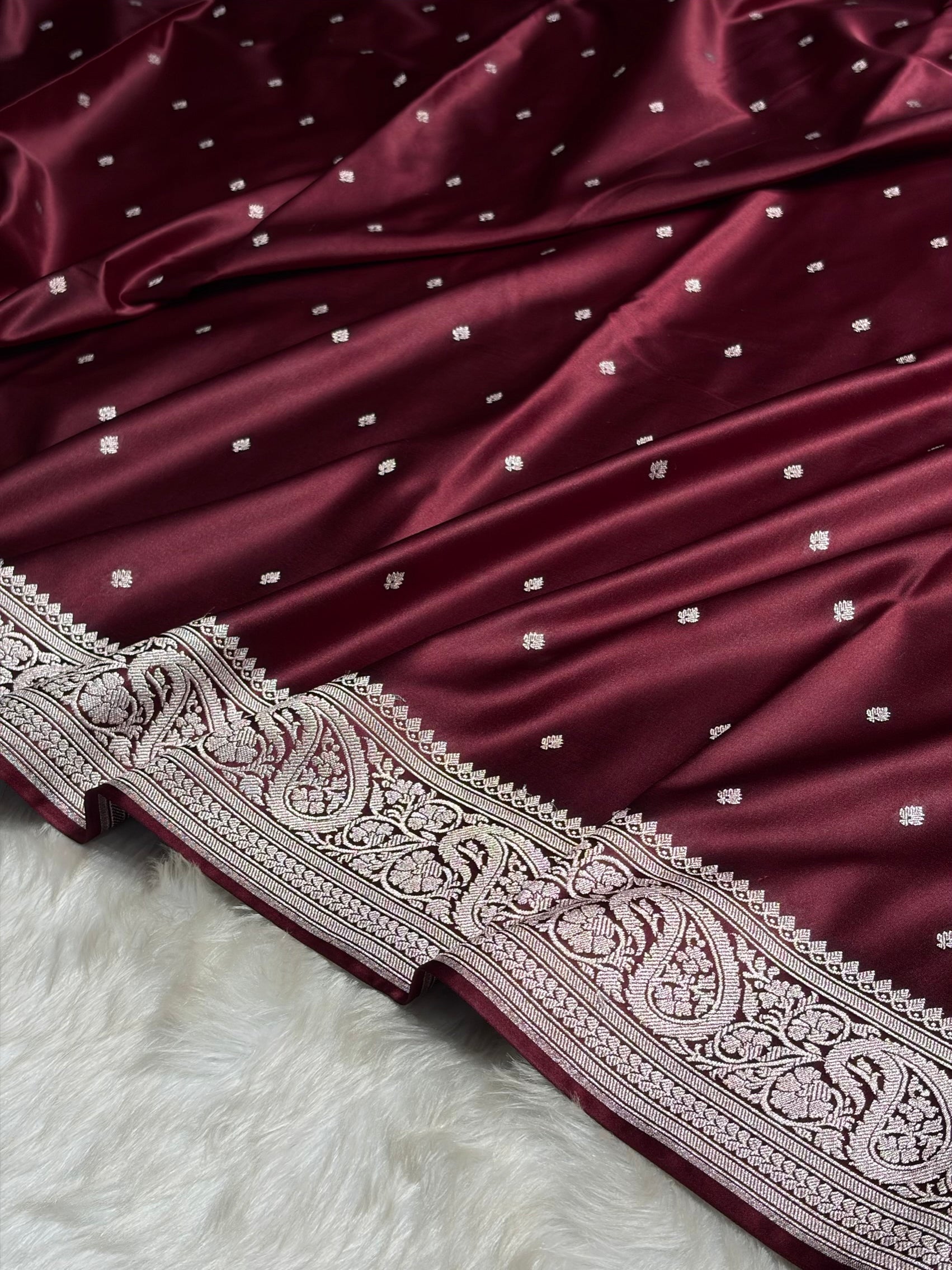 Garnet Tone Booti Mashru Silk Saree MS06