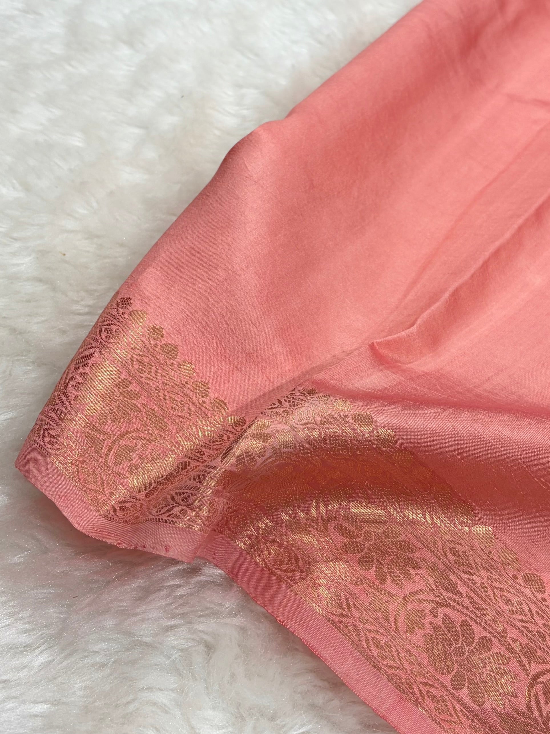 Banarasi Light Peach Shades Boota Handwoven Pure Paper Silk RM-77