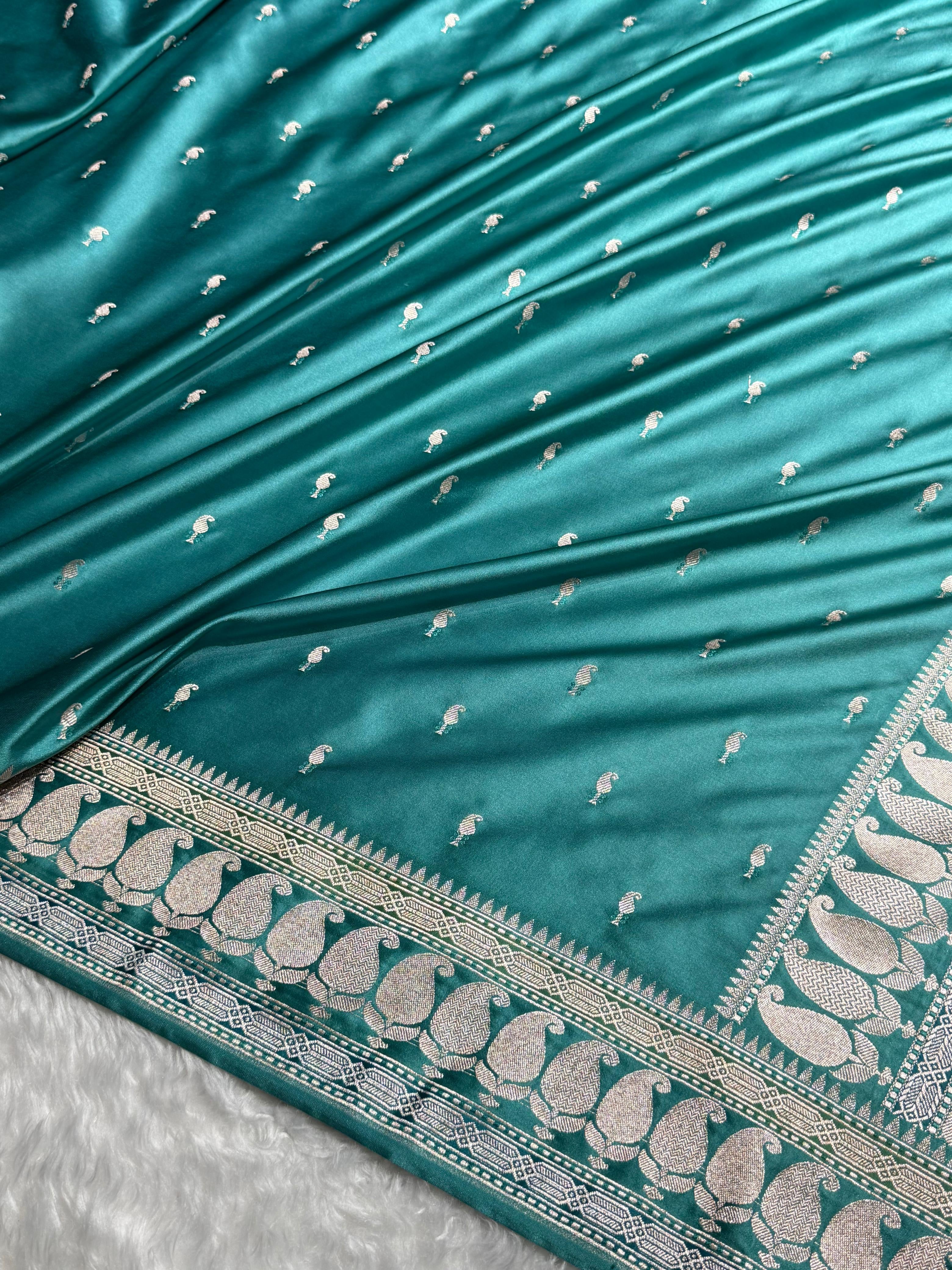 Banarasi Floral Booti Pattern in Rama Shades Floral Mashru Silk Saree MCS102