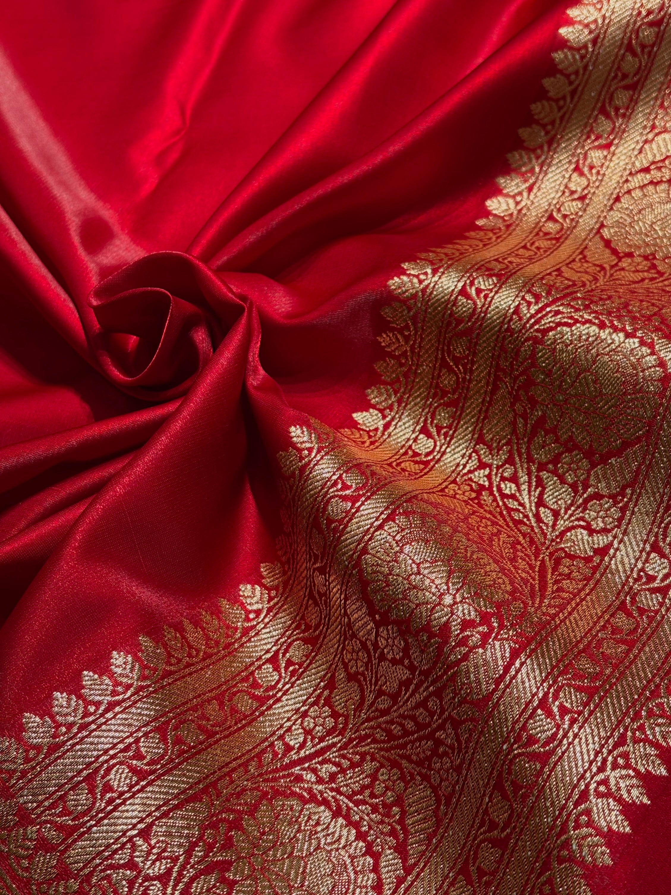 Red Shades Brocket Satin Silk Saree Banarasi Saree Shades SS30