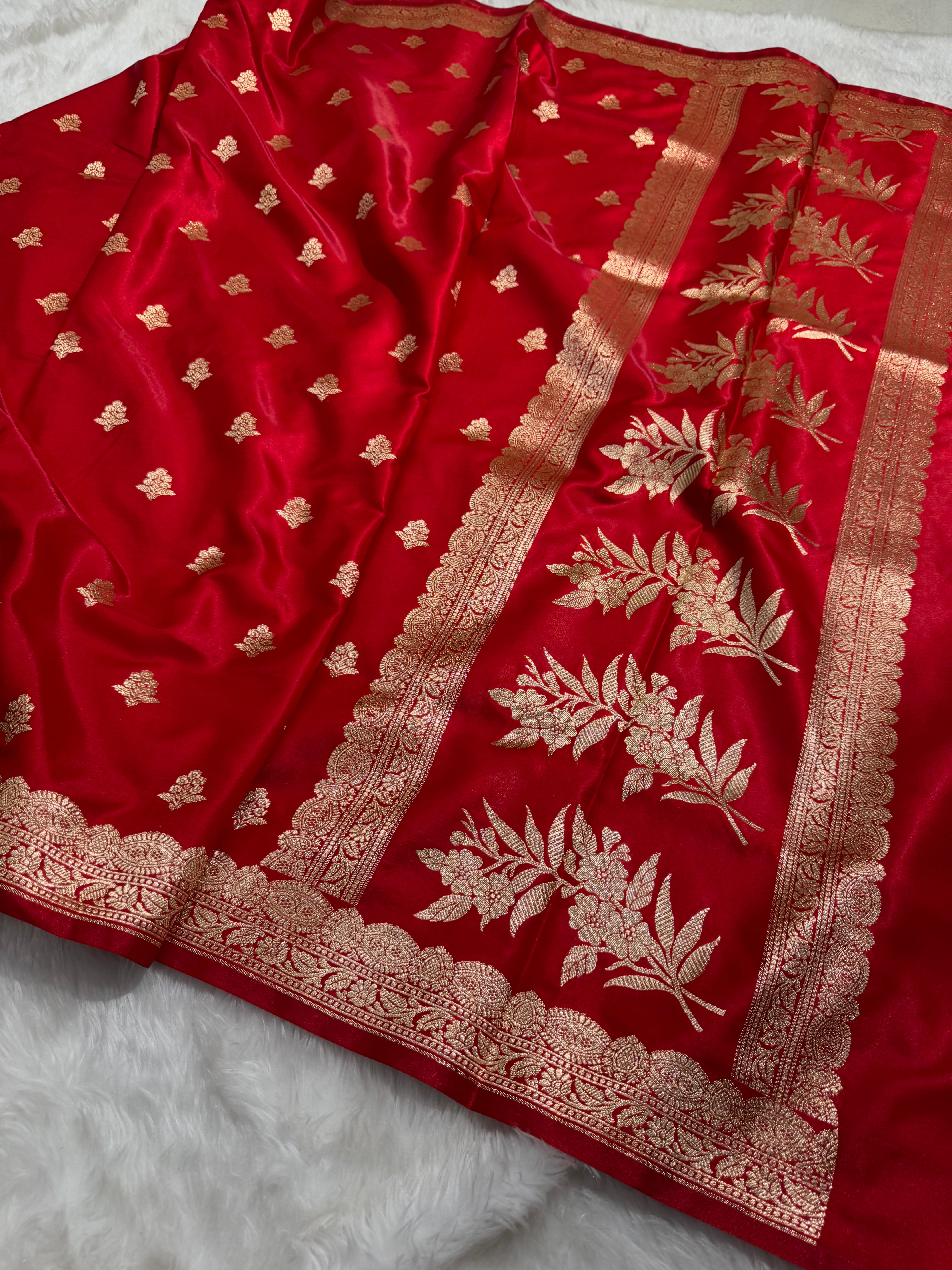 Light Wight Satin Silk Boota in Red Shades with brocade Blouse SS07