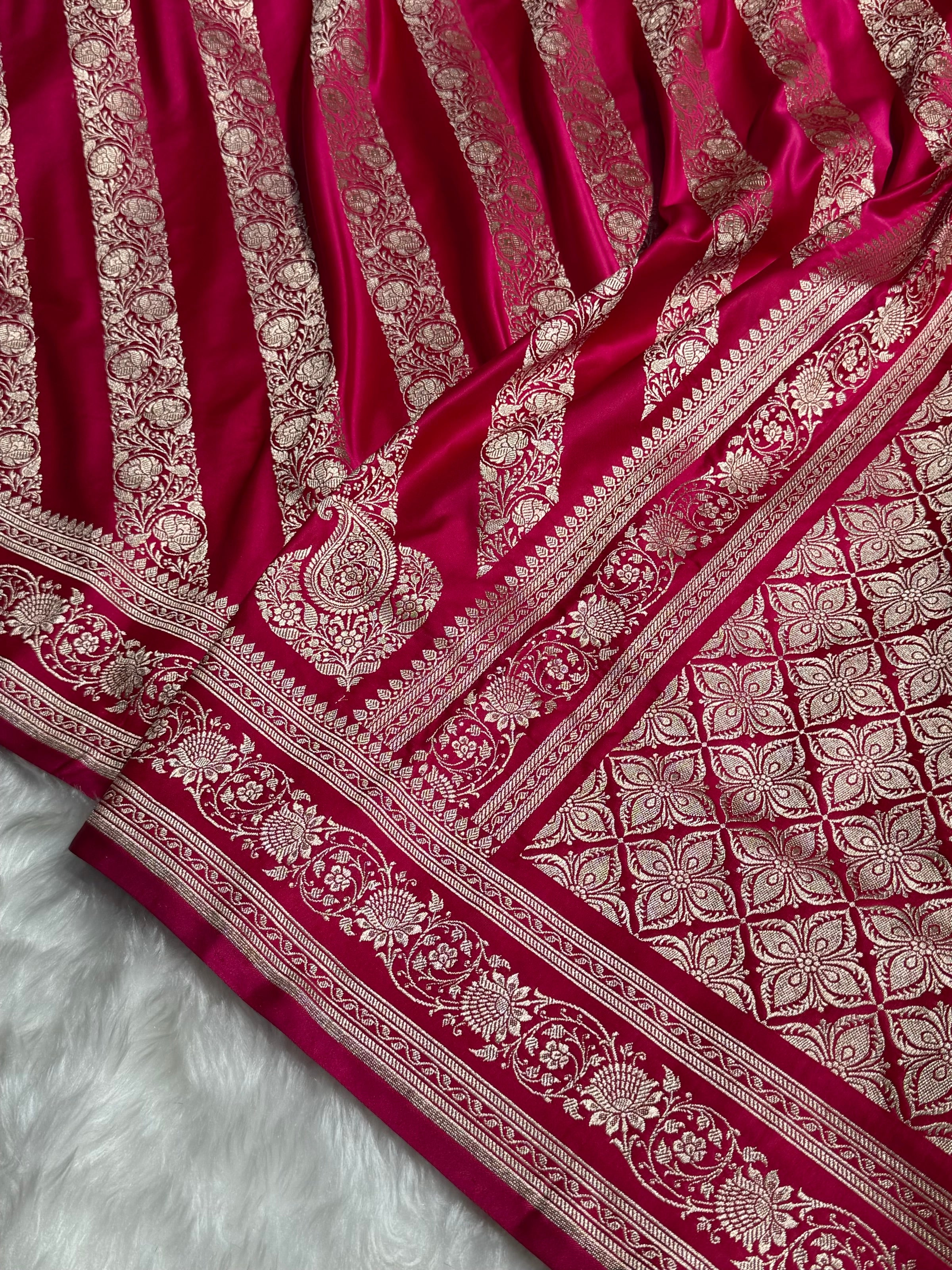 Rani Shades Banarasi Cross Pattern Floral Mashru Silk Saree MSM-102