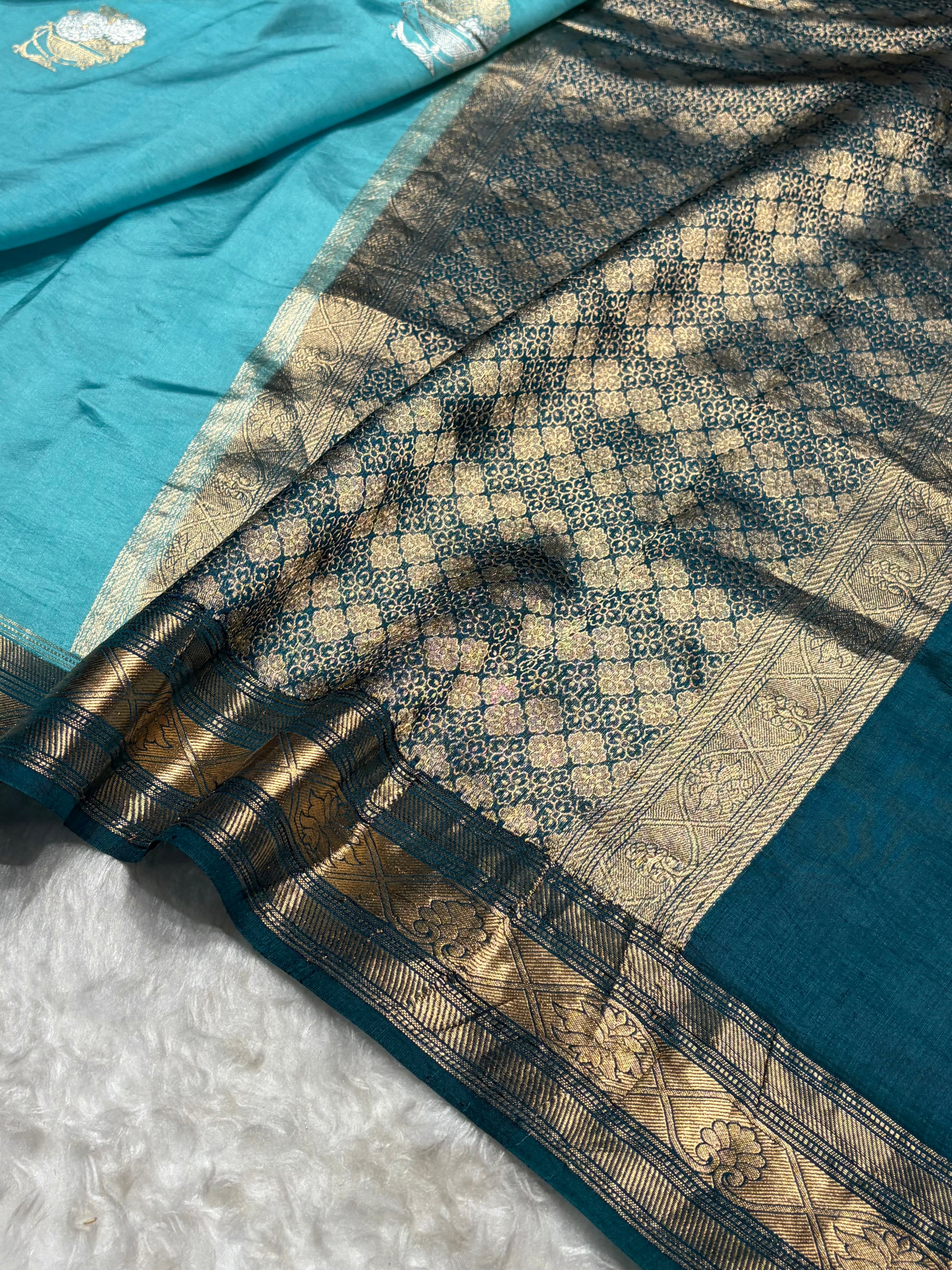 Contrast Firozi With Navy Border Minakari Boota Handwoven Raw Mango Silk RM-29