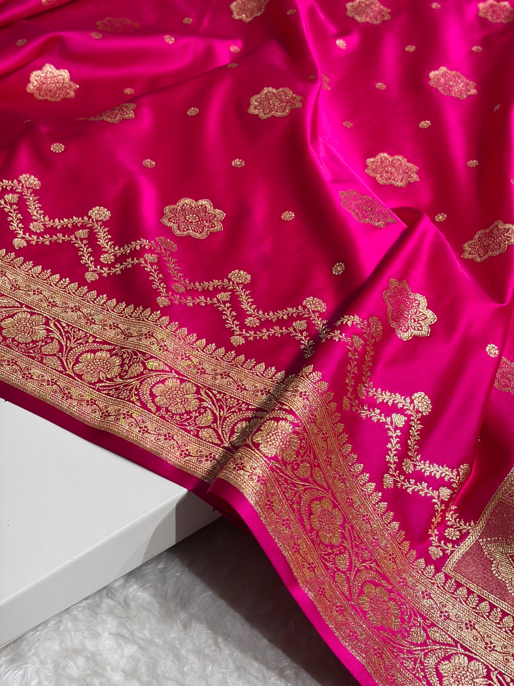 Banarasi Satin Katan Saree Floral Boota Pattern in Rani Shades SK146