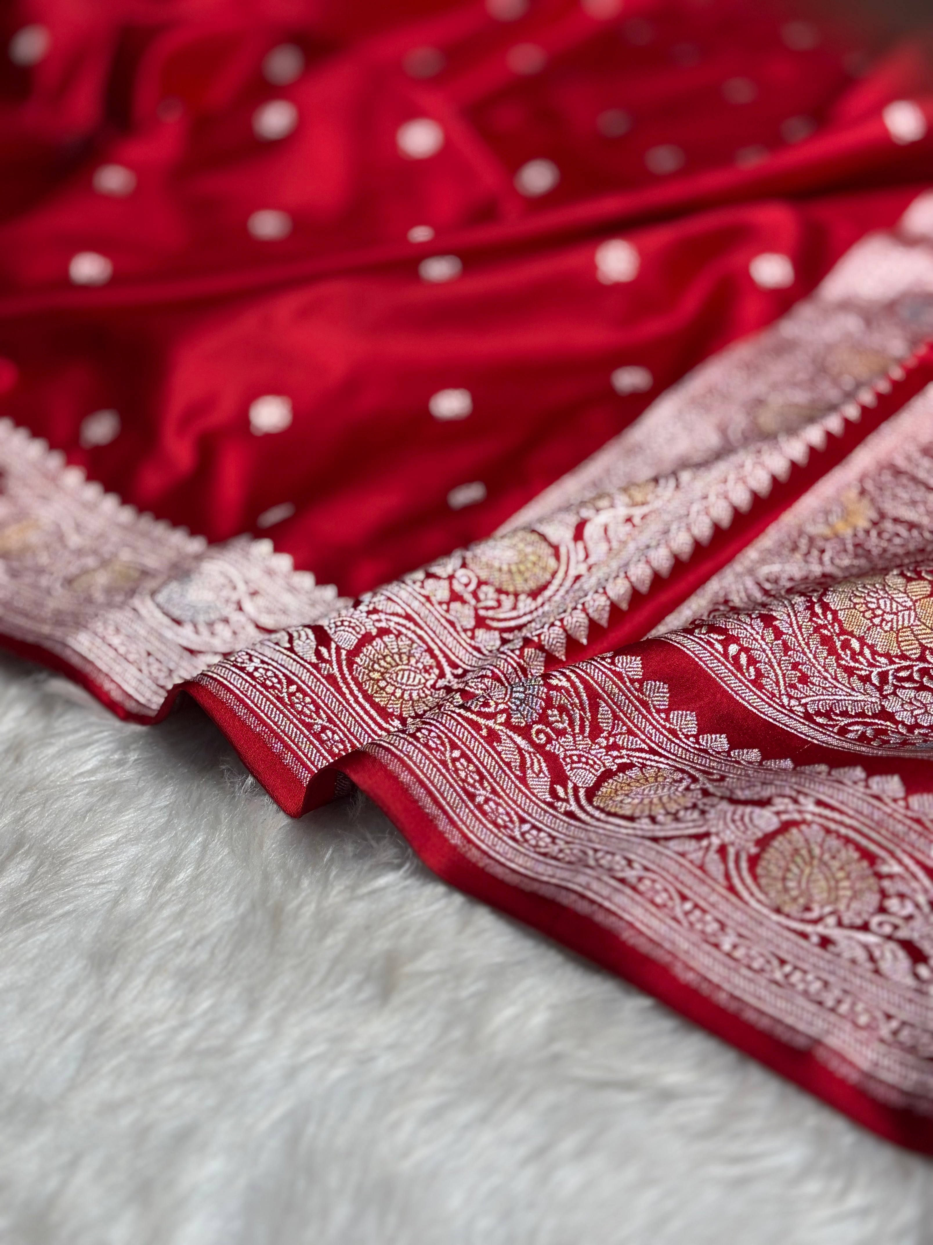 Banarasi Red Minakari Booti Mashru Silk Saree MS10