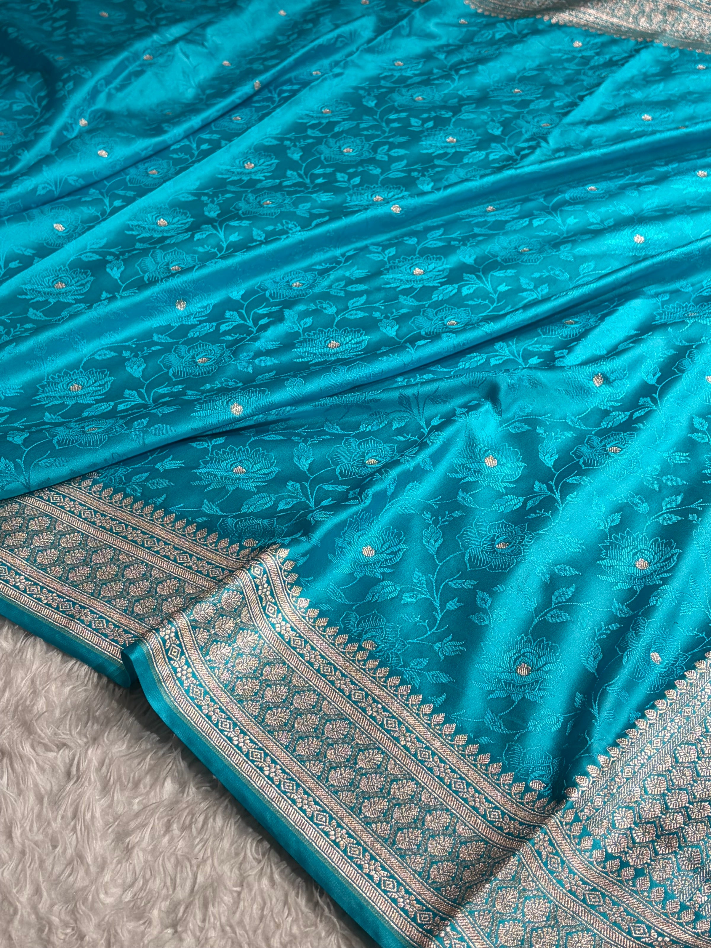 Banarasi Firozi Floral Booti Mashru Silk Saree