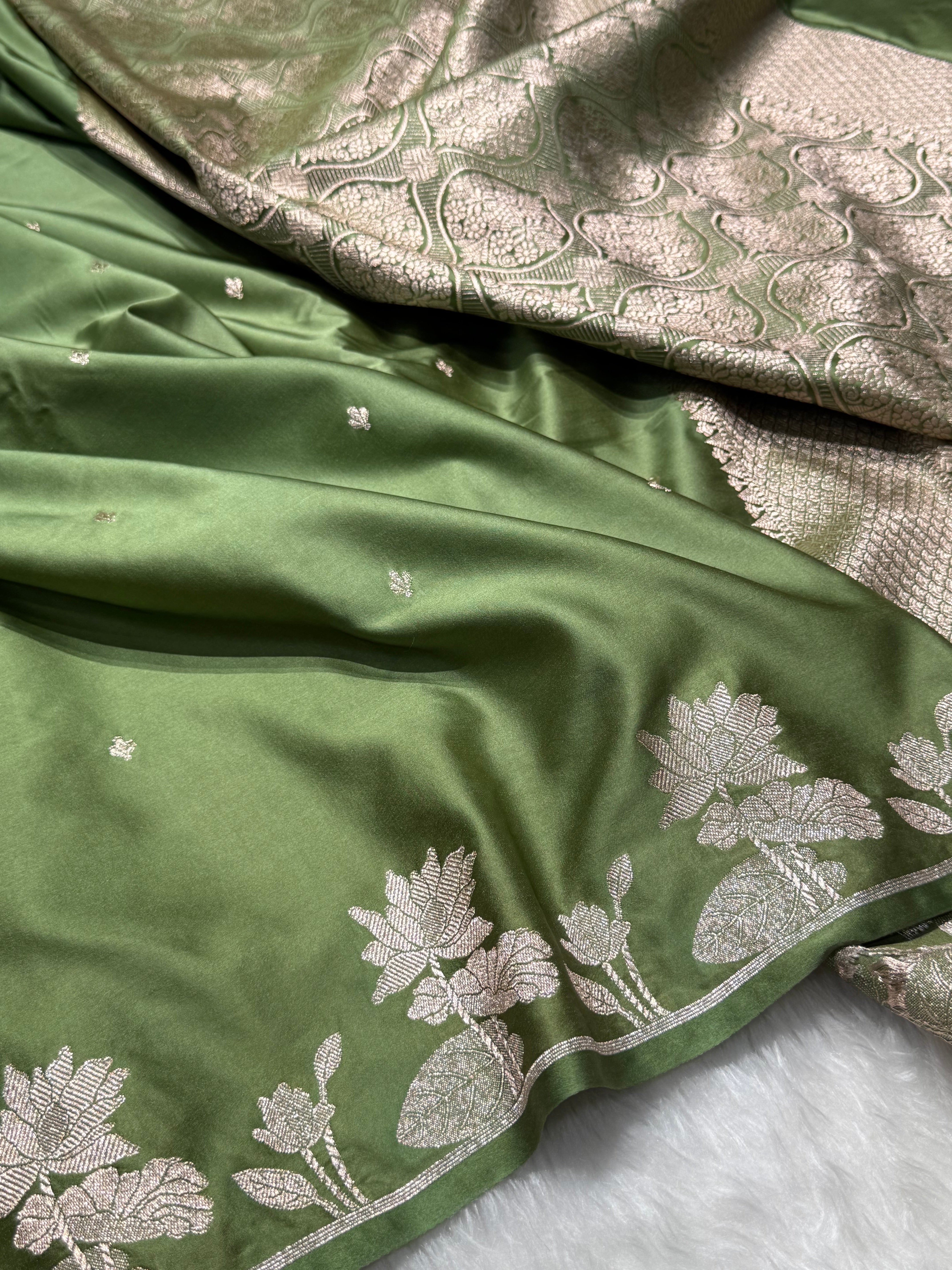 Sage Green Booti Motif Mashru Silk Saree