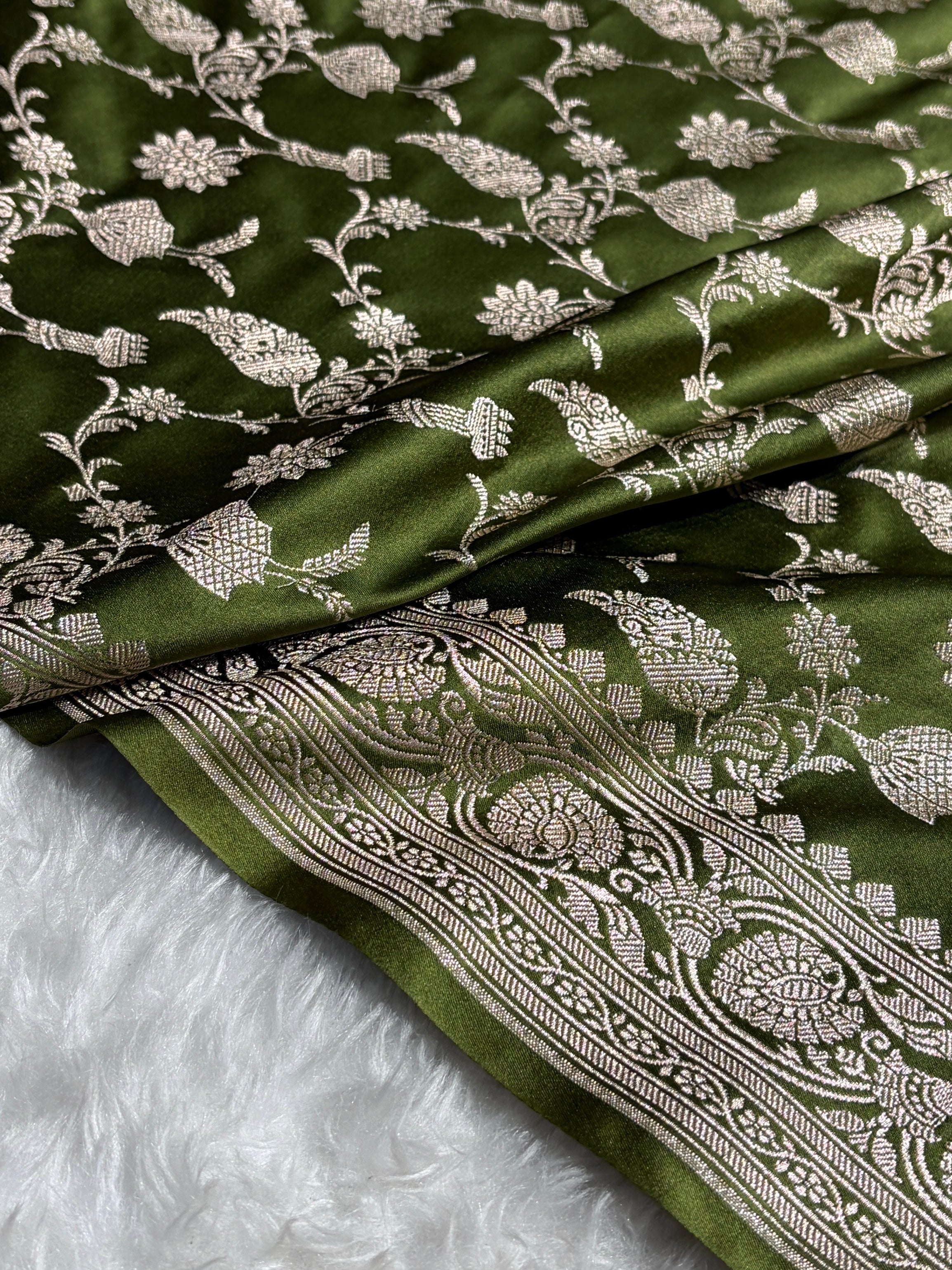Mehendi Green Shades Jaal Mashru Silk Saree MS42