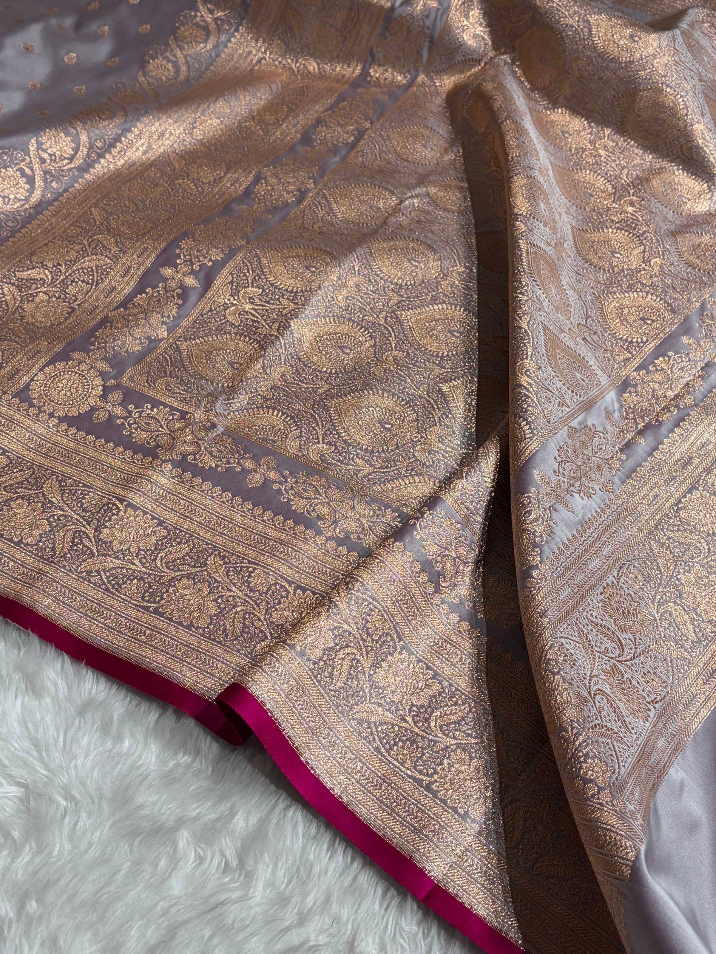 Banarasi Grape Booti Katan Silk Saree SK08