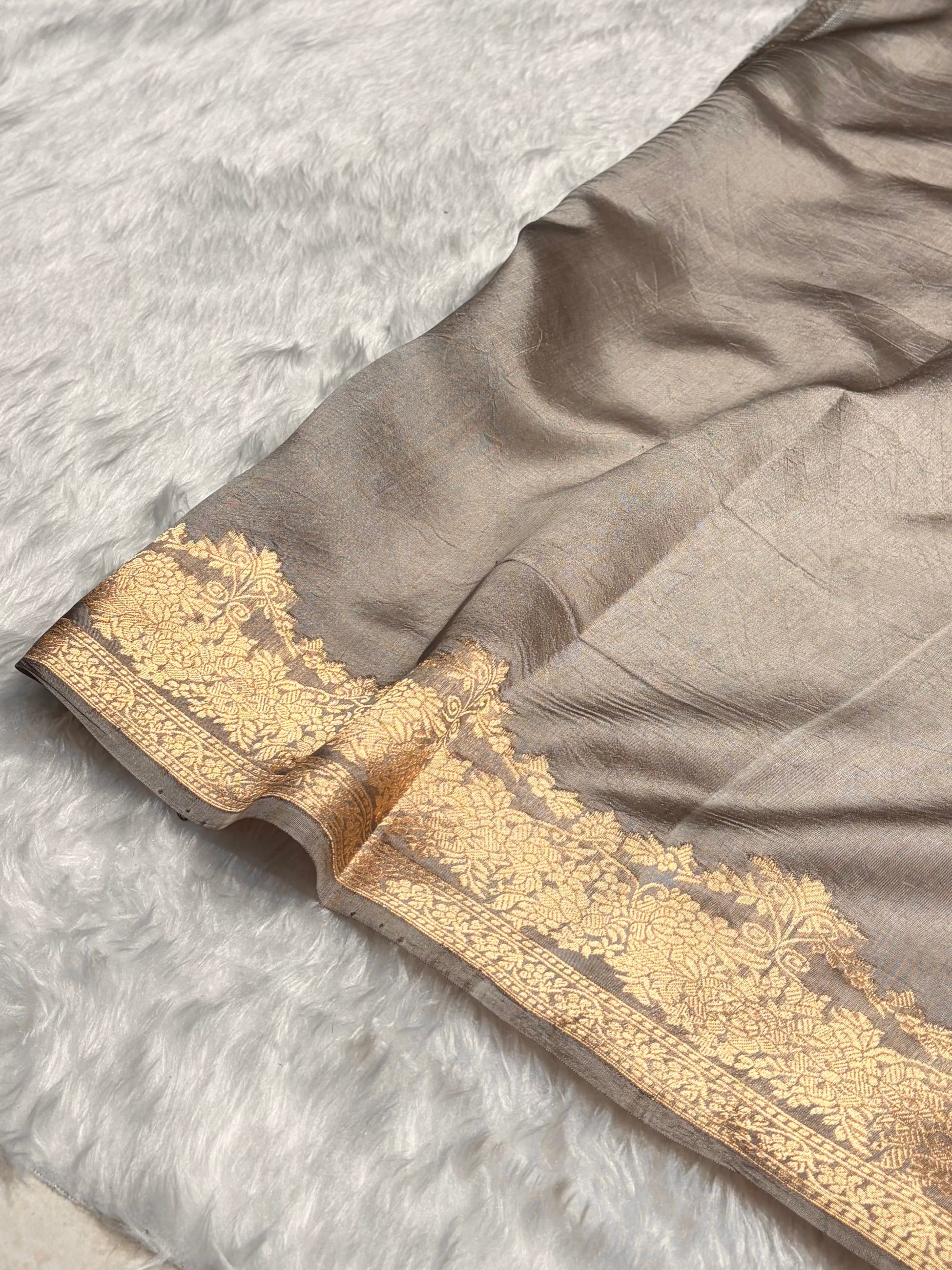 Mouse Gray Shades Handwoven Pure Raw Mango Silk RM-52