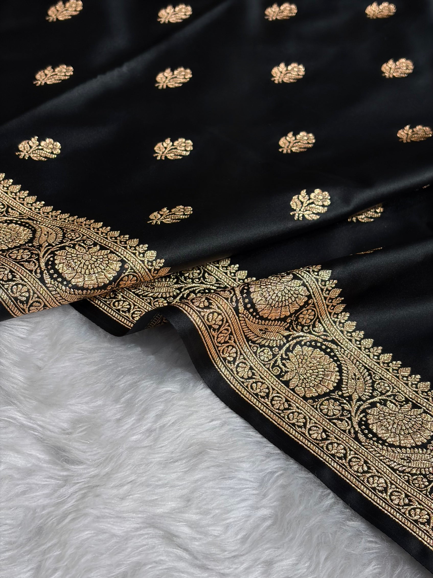 Black Floral Boota Pattern Satin Katan Silk Saree SK71