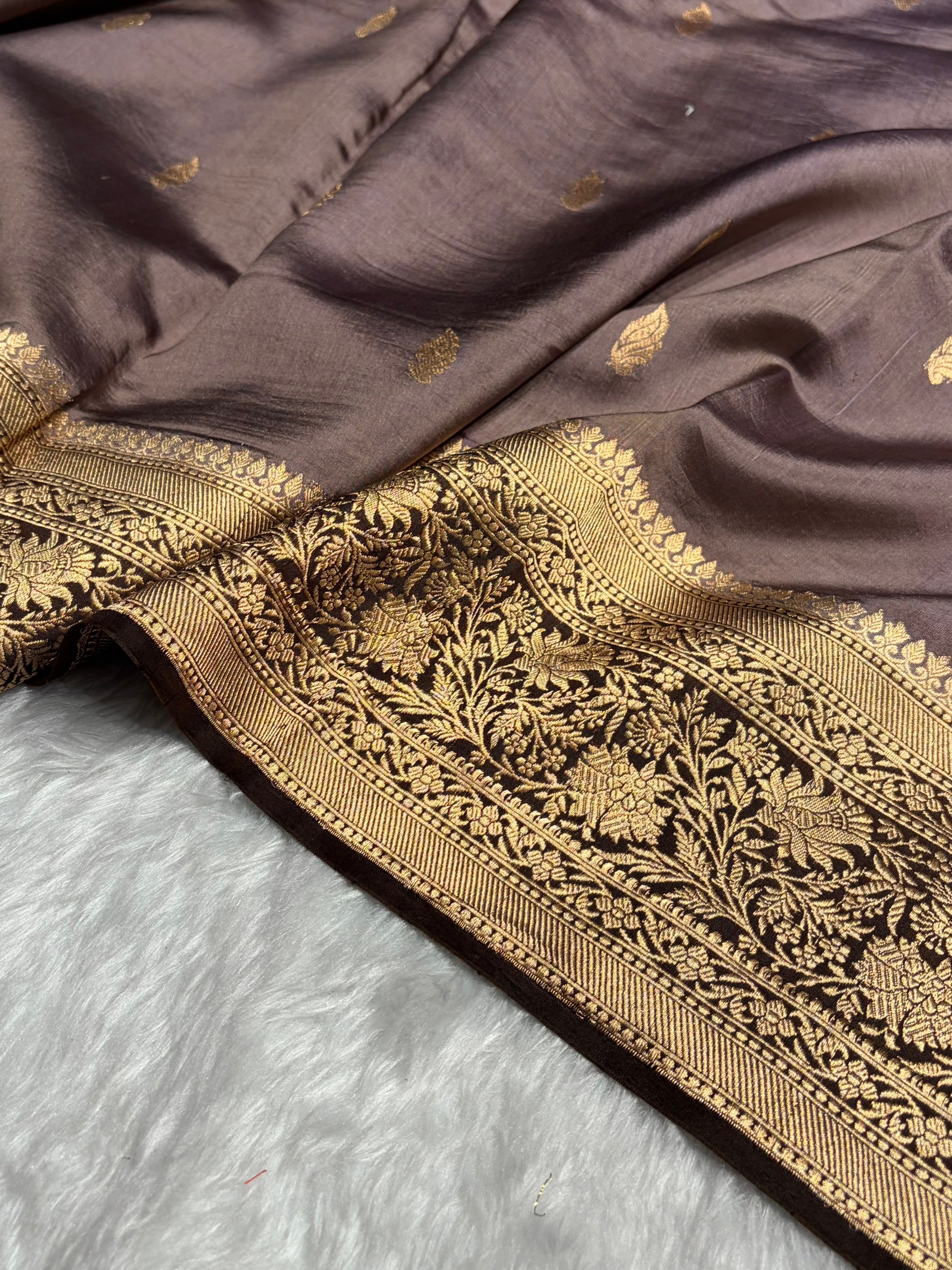 Contrast Wooden Gray with Garnet Shades Handwoven Pure Raw Mango Silk RM-58