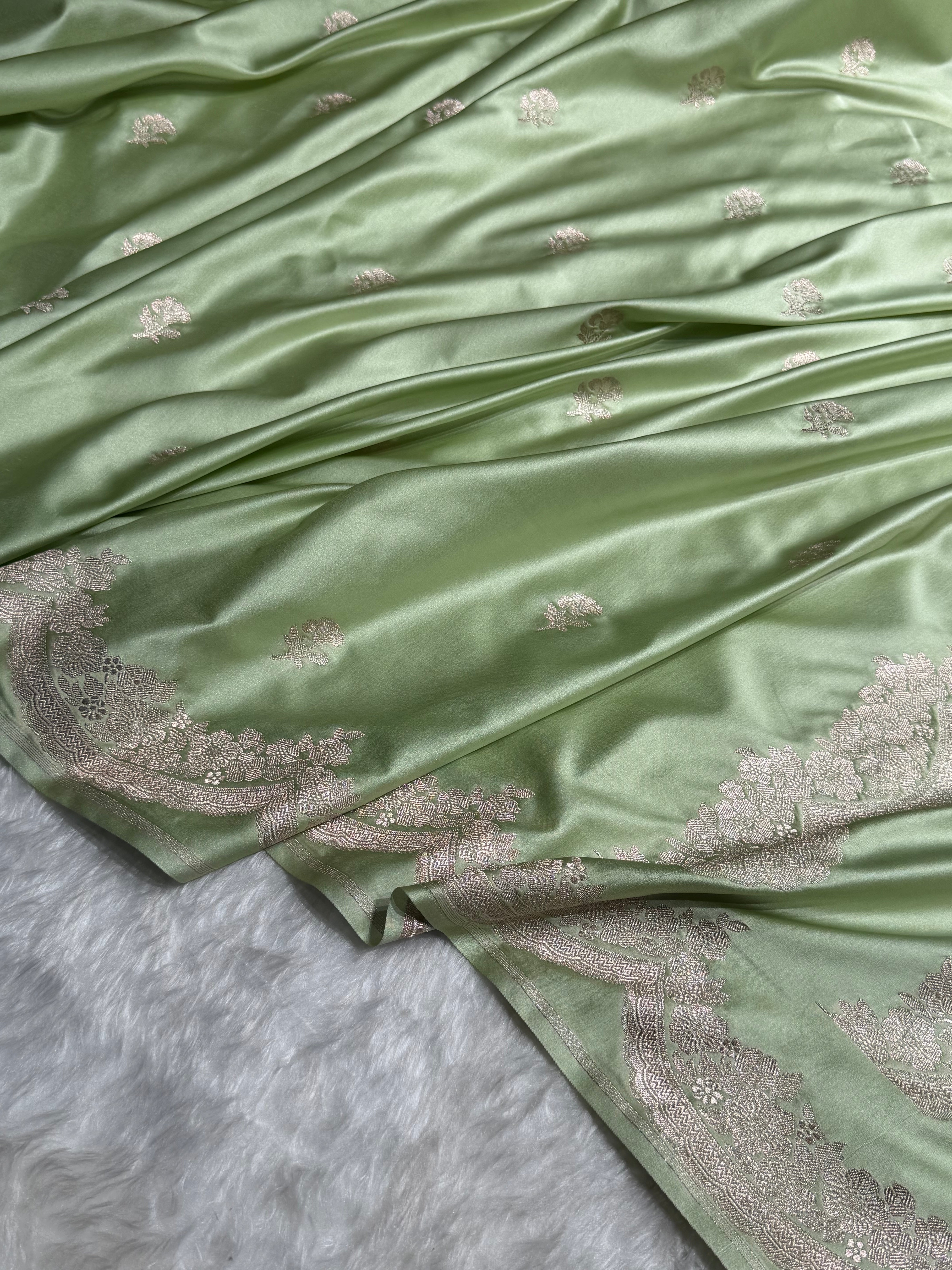 Pista Shades Scallop Booti Mashru Silk Saree