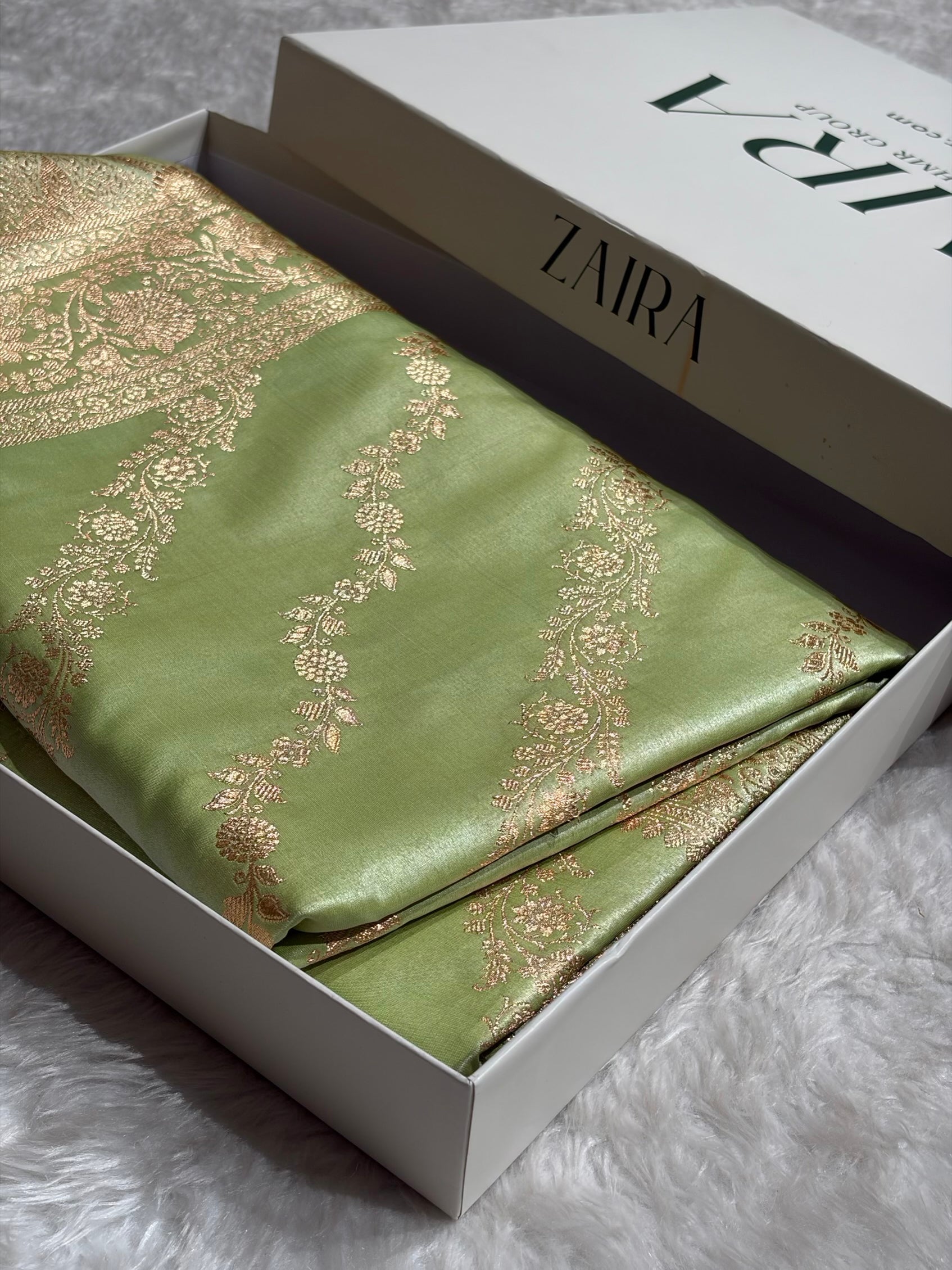 Banarasi Satin Silk Pista Cross SS10