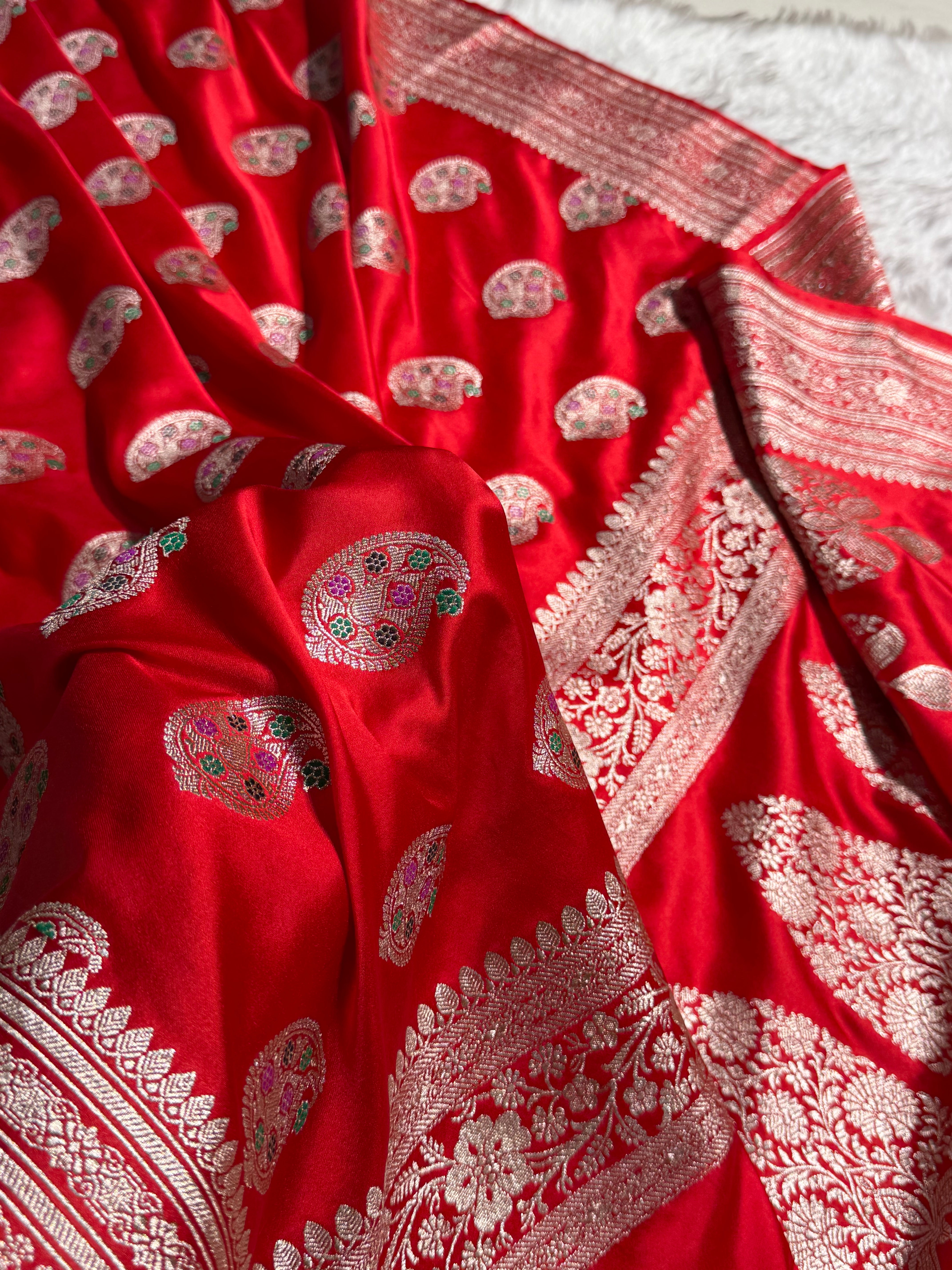 Red With Bananasi Minakari Boota Mashru Silk Saree MS81