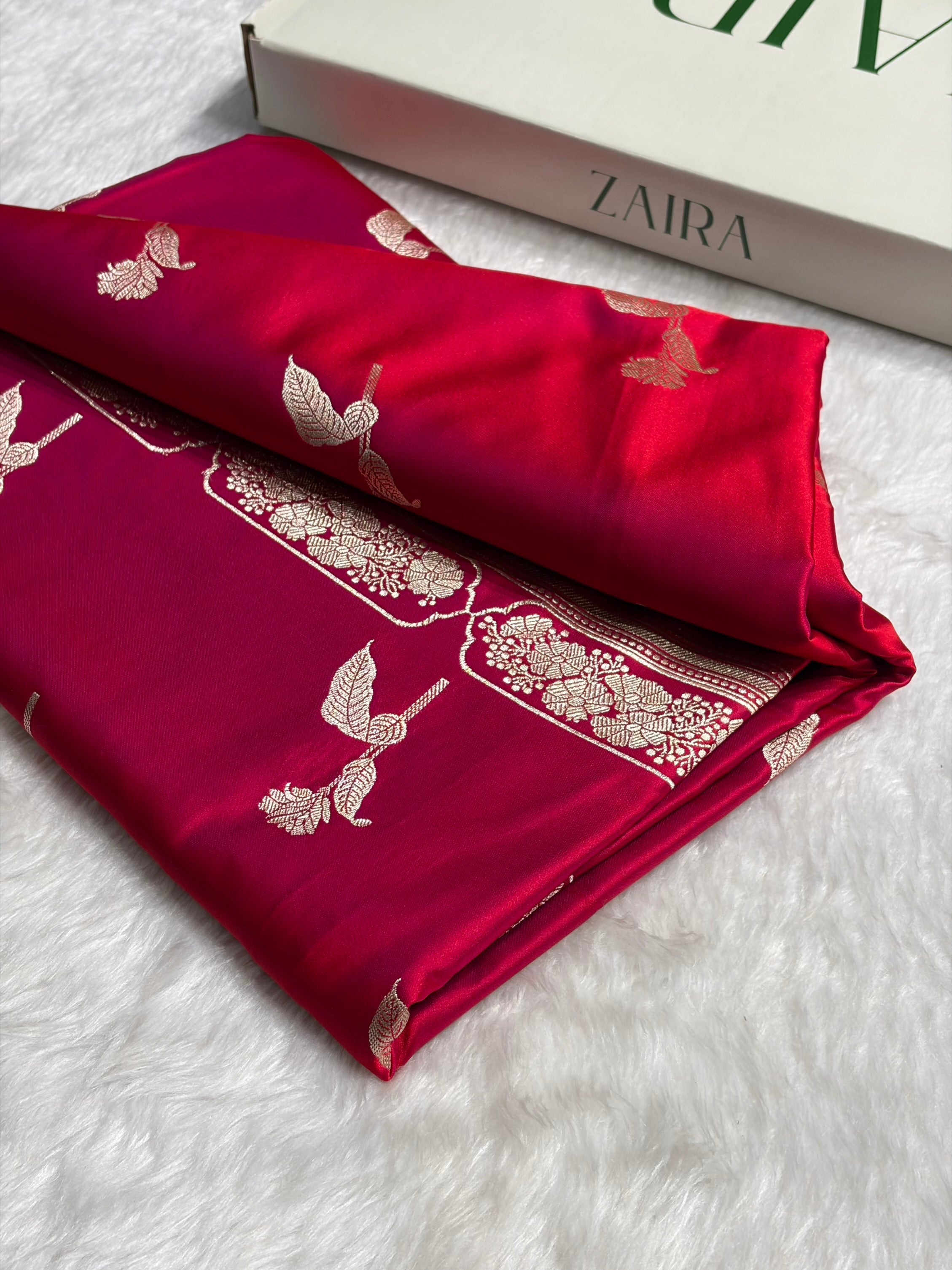 Magentic Red Boota With Floral Border Mashru Silk Saree MSM-93