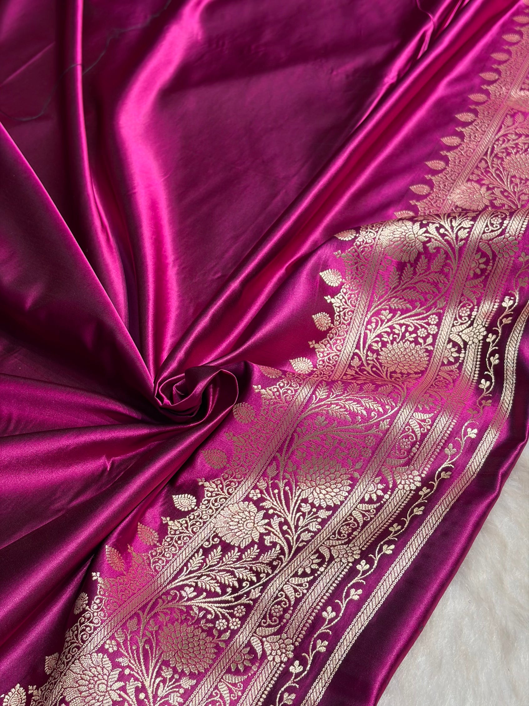 Wine Cross & Booti Banarasi Katan Silk Saree SK24