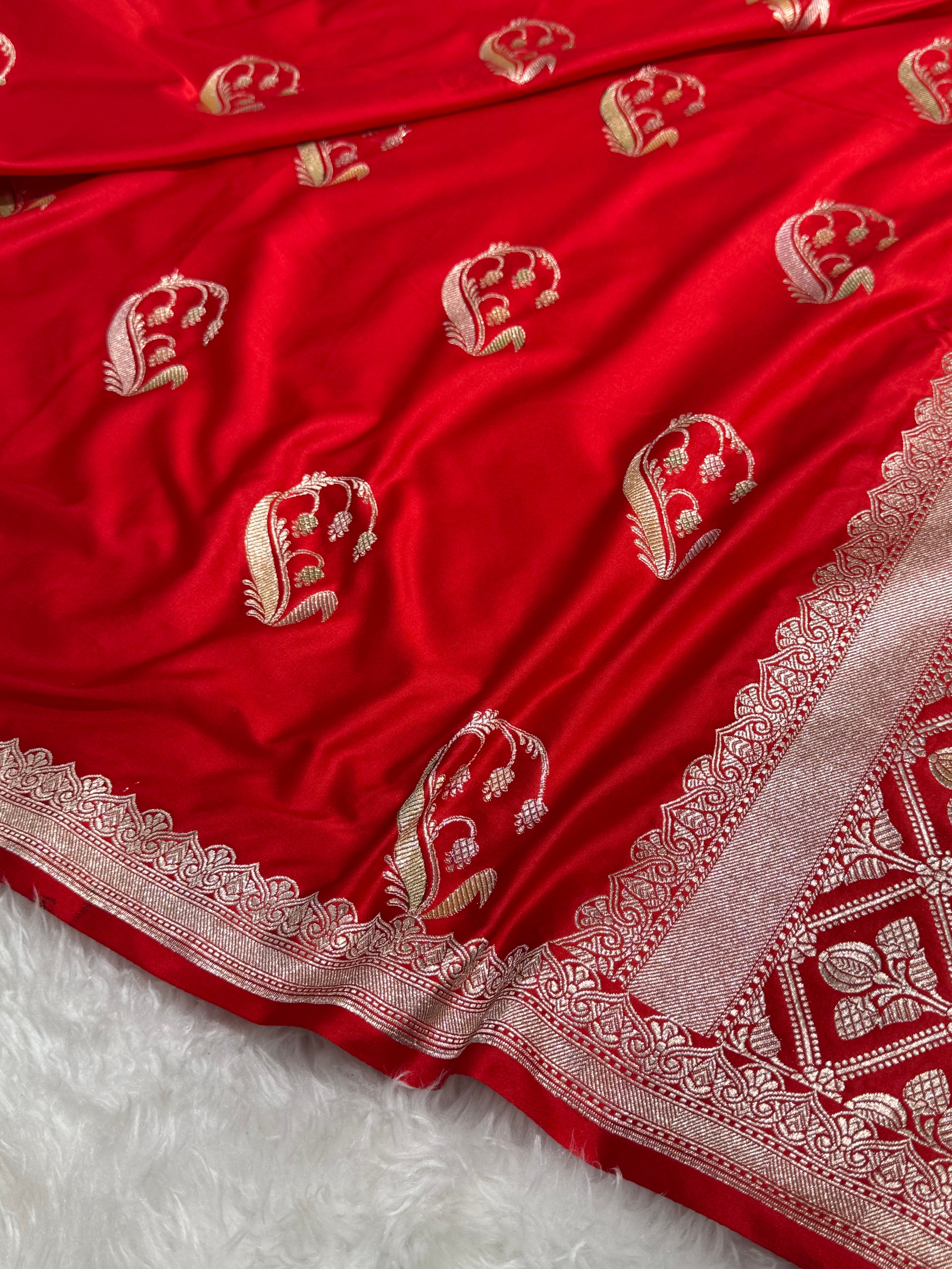 Red Unique Boota Motif Mashru Silk Saree