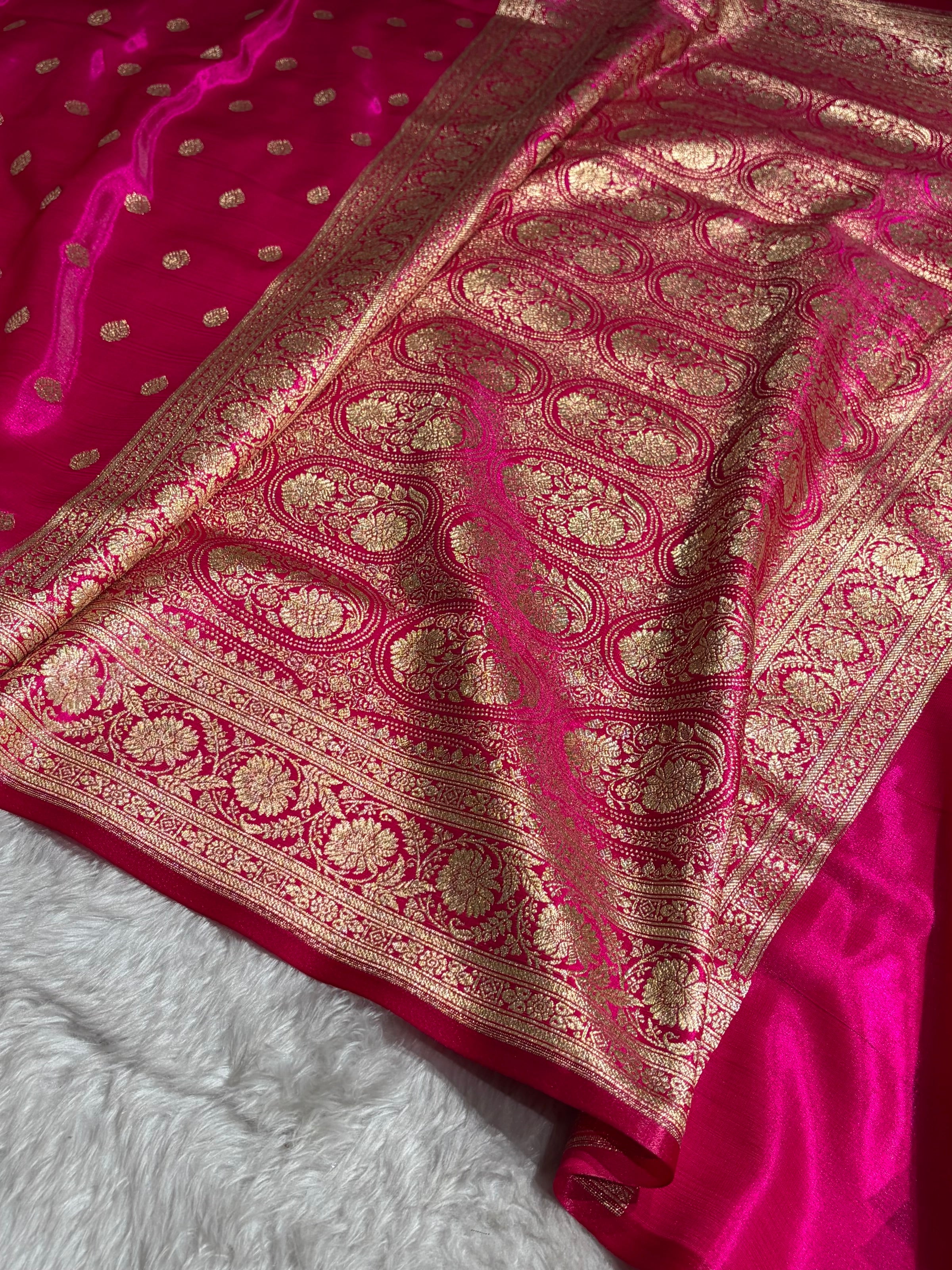 Pink Shades Boota Pattern Banarasi Satin Silk Saree SS45