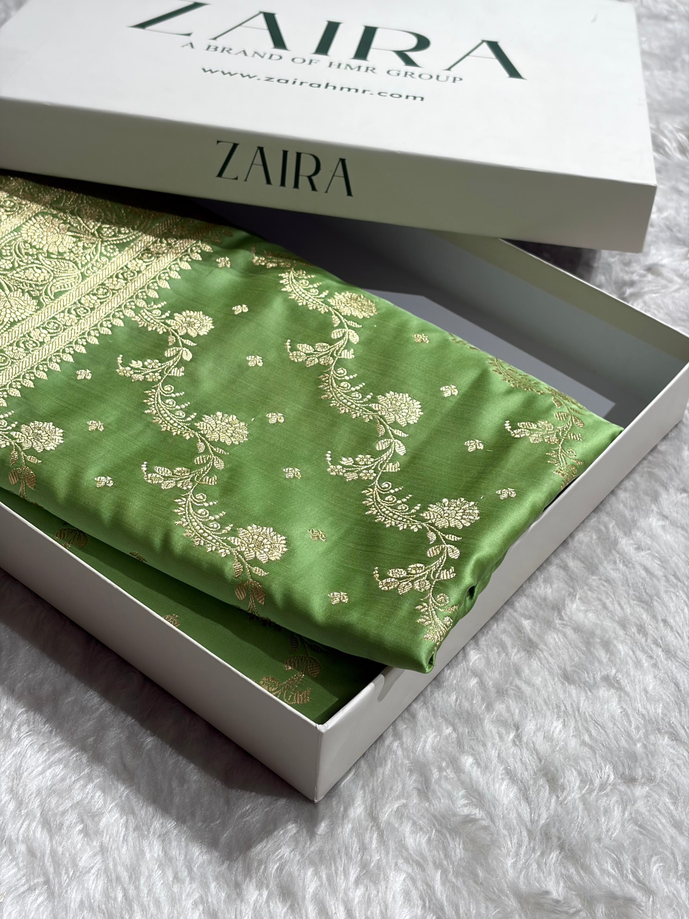 Banarasi Satin Katan Saree With Jaal Pattern in Pista Green Shades SK121