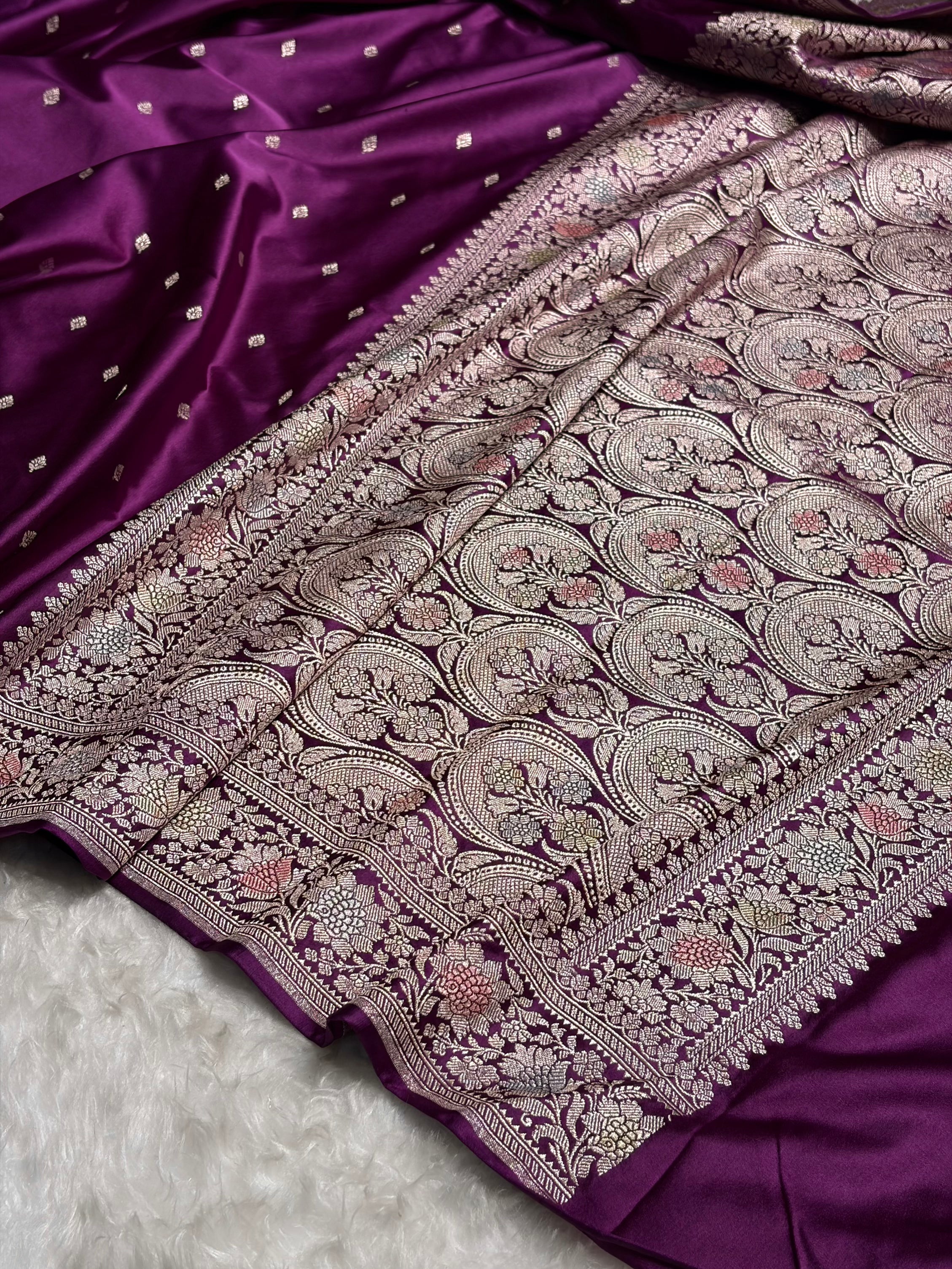 Wine Shades Border Booti Mashru Silk Saree MS77