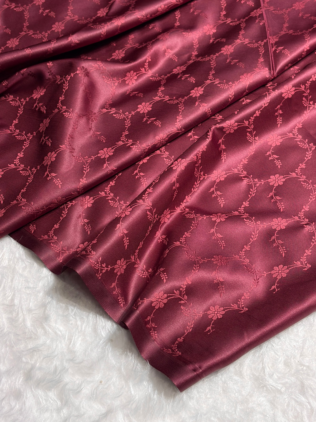 Garnet Shades Banarasi Booti Pattern Mashru Silk Saree MSM-136