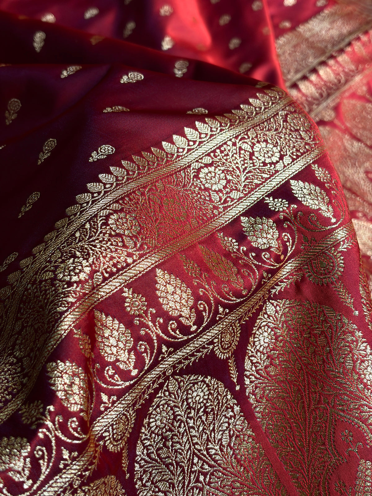 CrossRed Banarasi Satin Katan Saree Floral Booti Pattern SK154