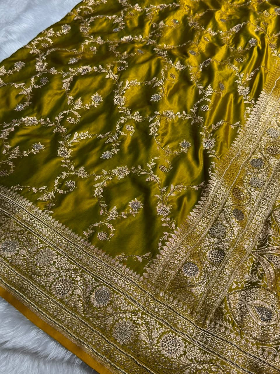 Mehndi Green Floral Jaal Pattern With Ari Zardozi And Swarovski Work Satin Katan Silk saree BSKM40