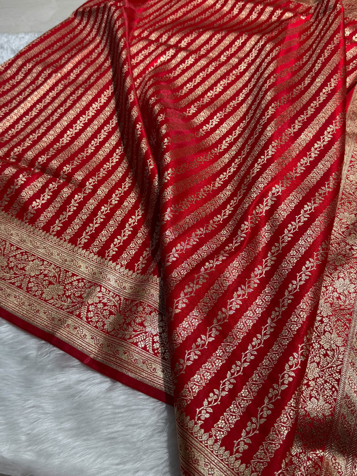Red Shades Stripe Pattern Banarasi Satin Silk Saree SS46