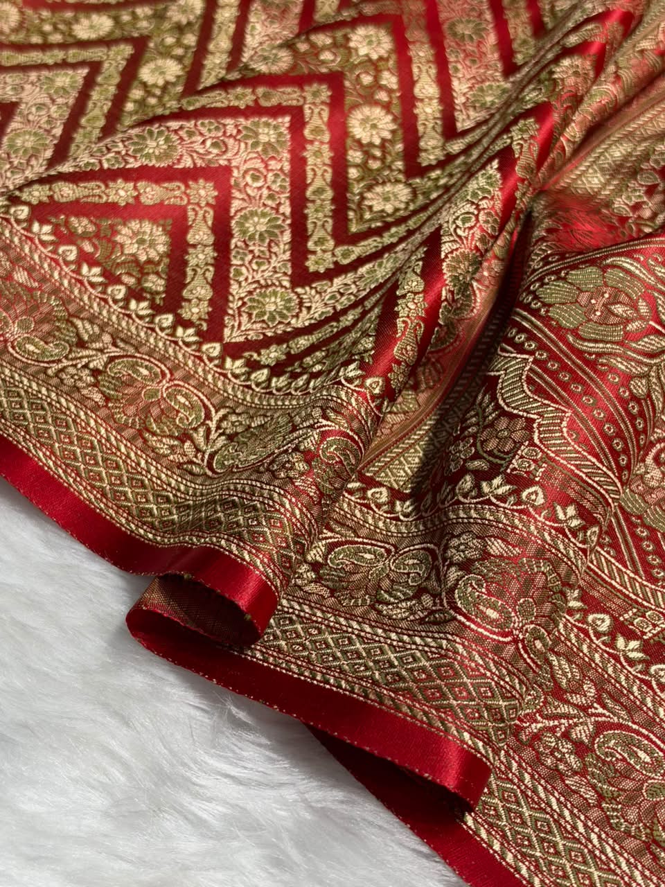 Maroon Jamawar Tanchoi With Minakari Jaal Katan Silk Saree SKTM-26