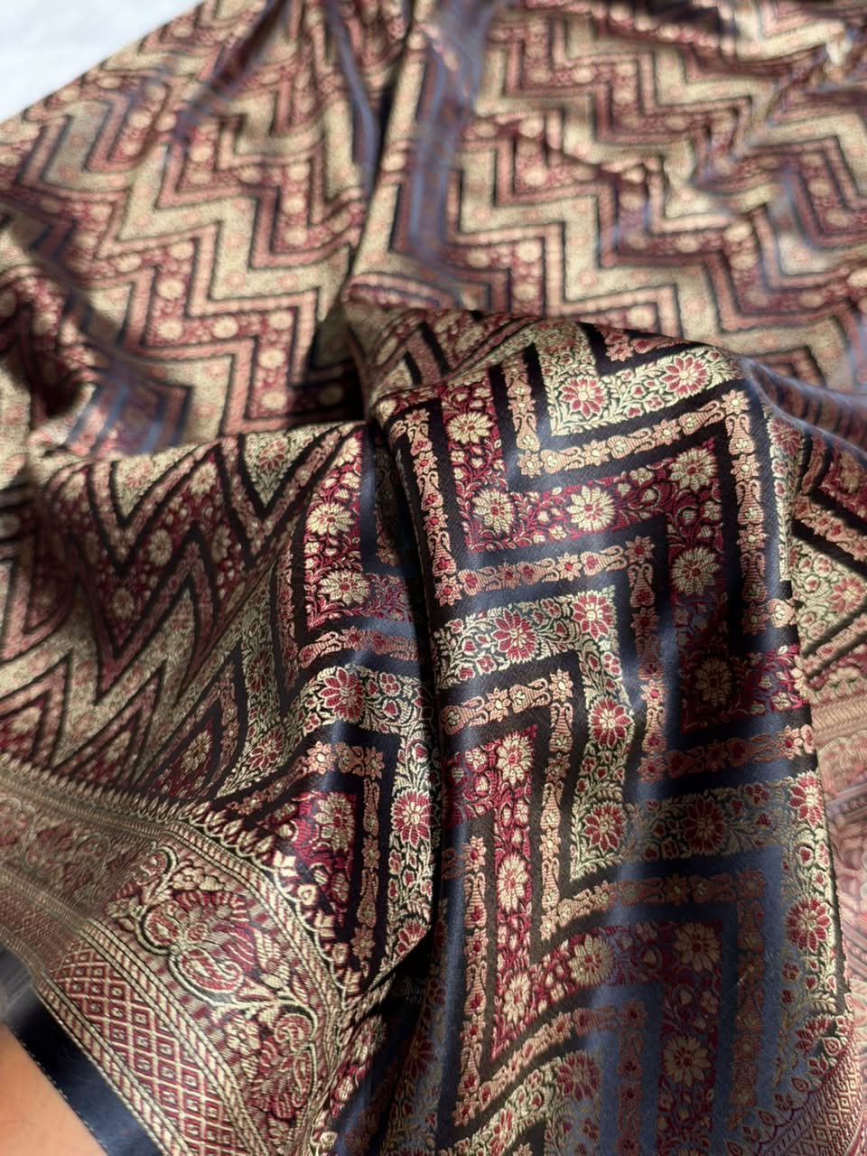 Black Jamawar Tanchoi With Minakari Jaal Katan Silk Saree SKTM-26