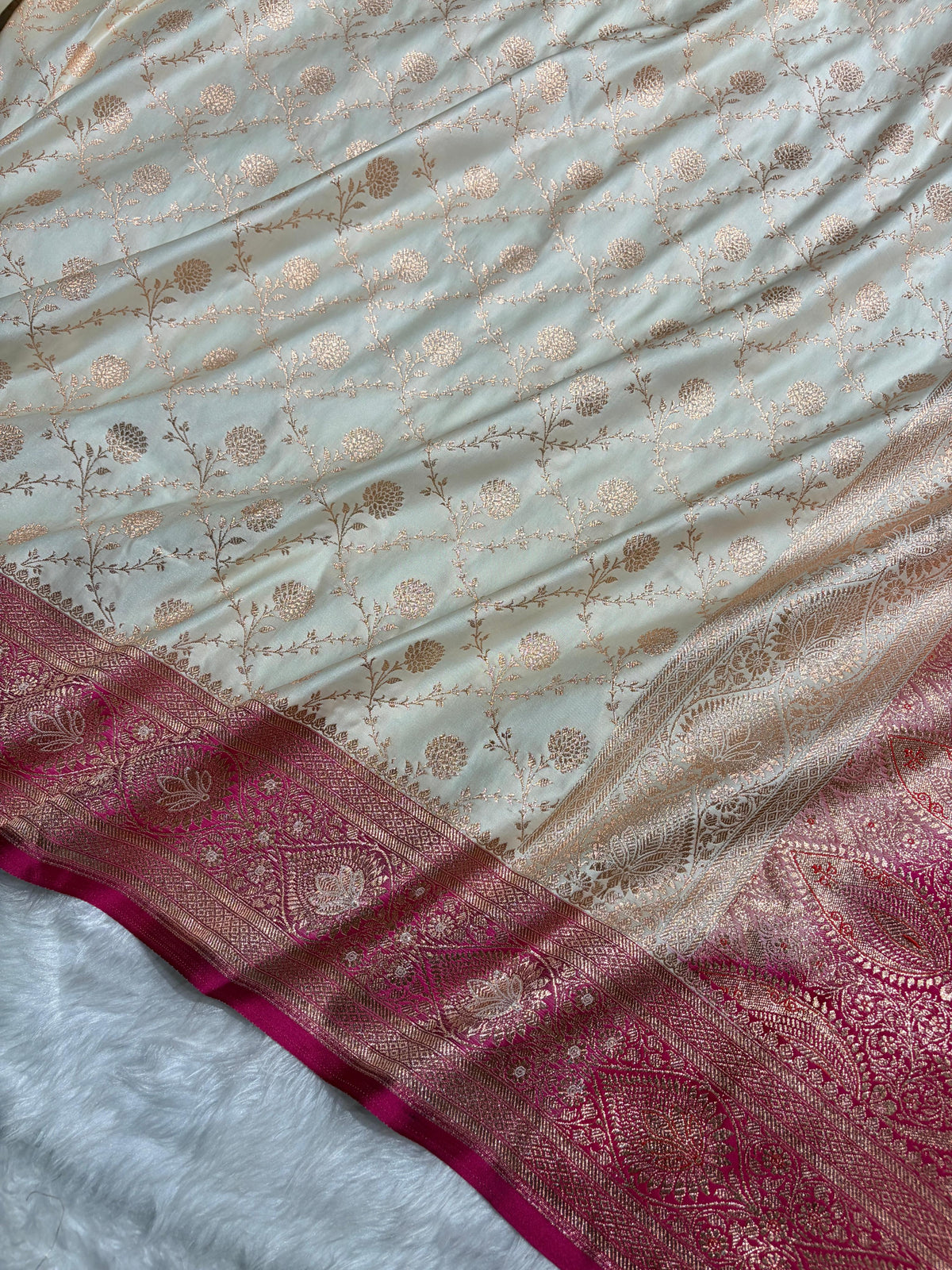 Banarasi Satin Katan Saree in Contrast White / Rani Pink Shades SK158