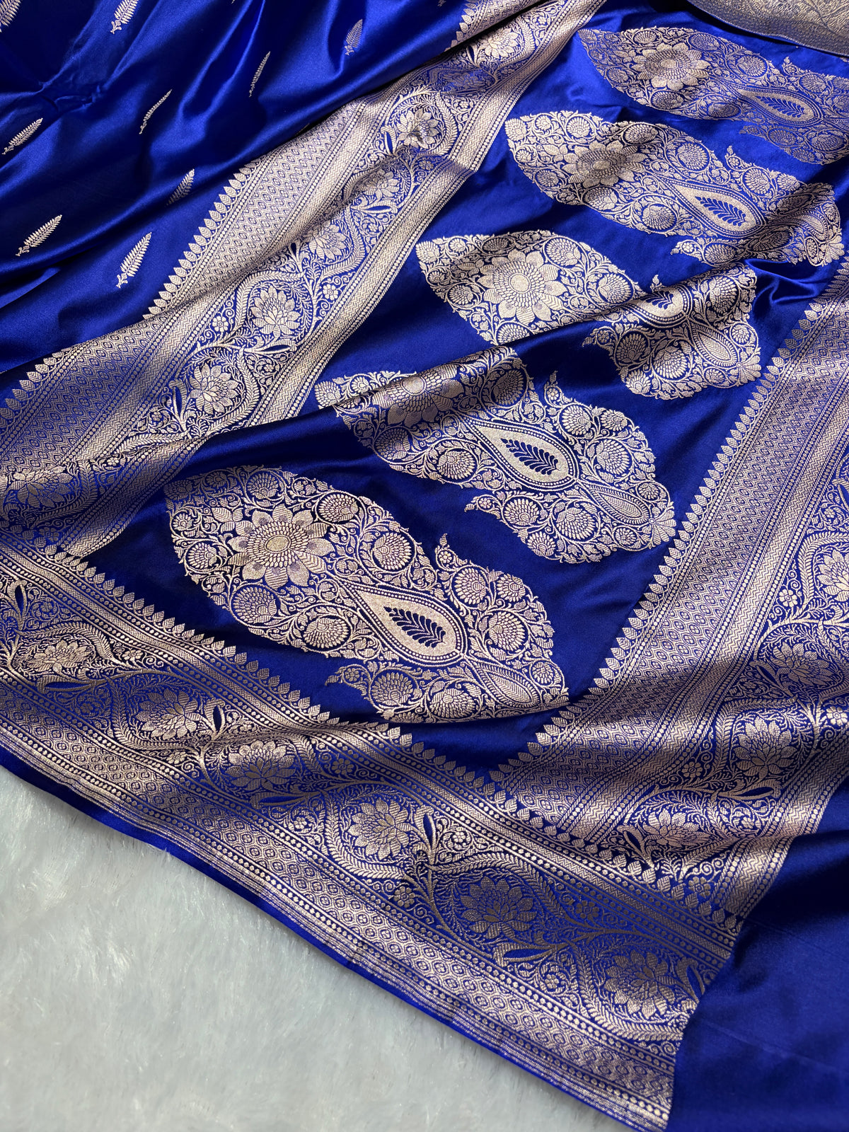 Royal Blue Saree in Floral Pattern Mashru Silk Saree MSM-143