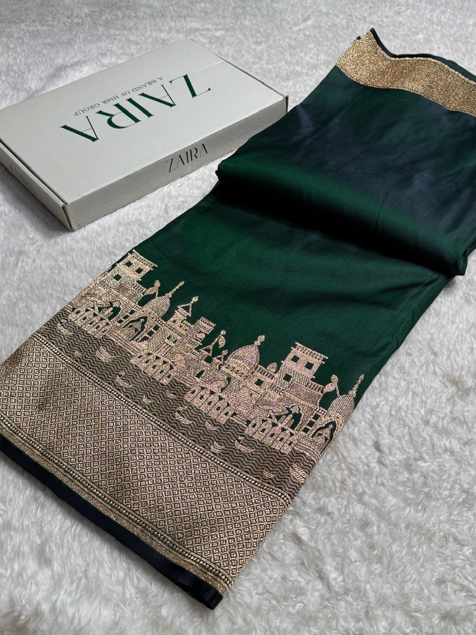 Bottle Green Banarasi Ghat Pattern Satin Katan Silk saree SK33