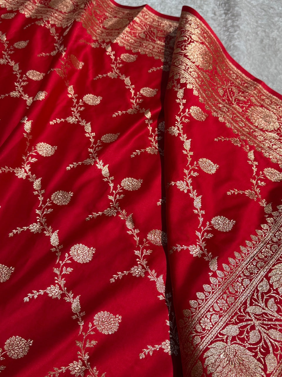 Red Cross Pattern Satin Katan Silk saree SK38