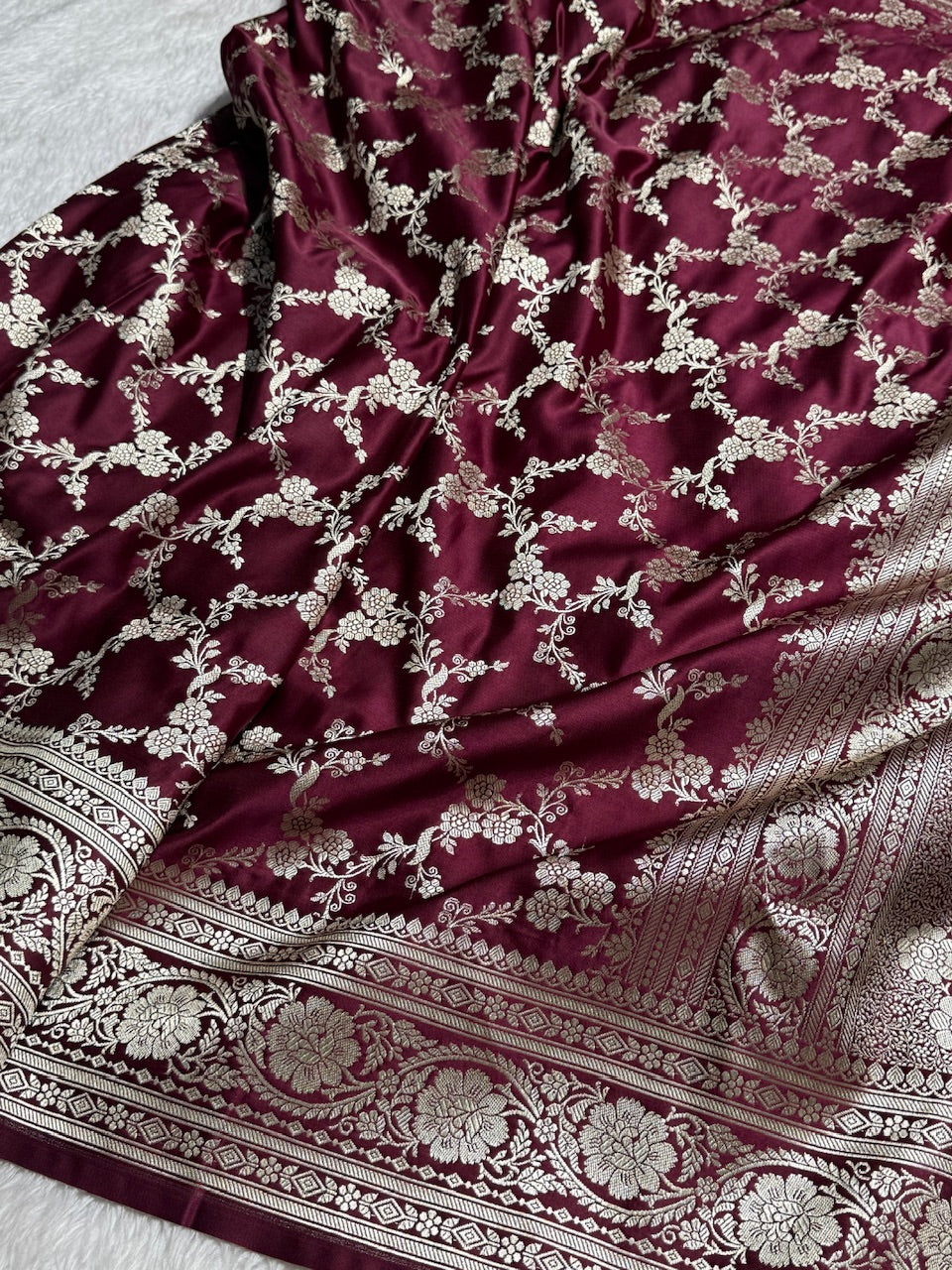 Garnet Jaal Pattern Mashru Silk Saree