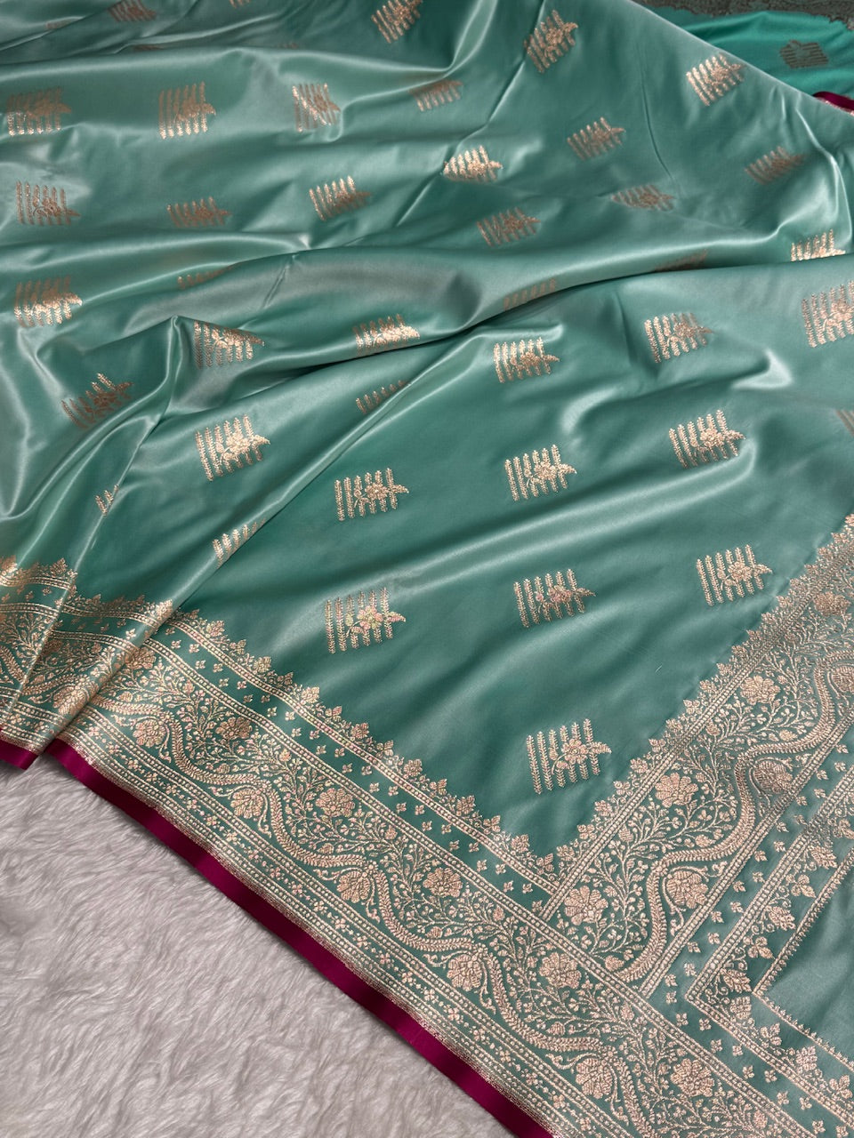 Sea Green Banarasi Boota Katan Silk Saree