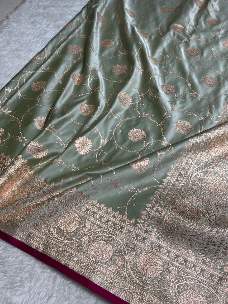 Mehandi Banarasi Jaal Satin Katan Silk Saree SK06